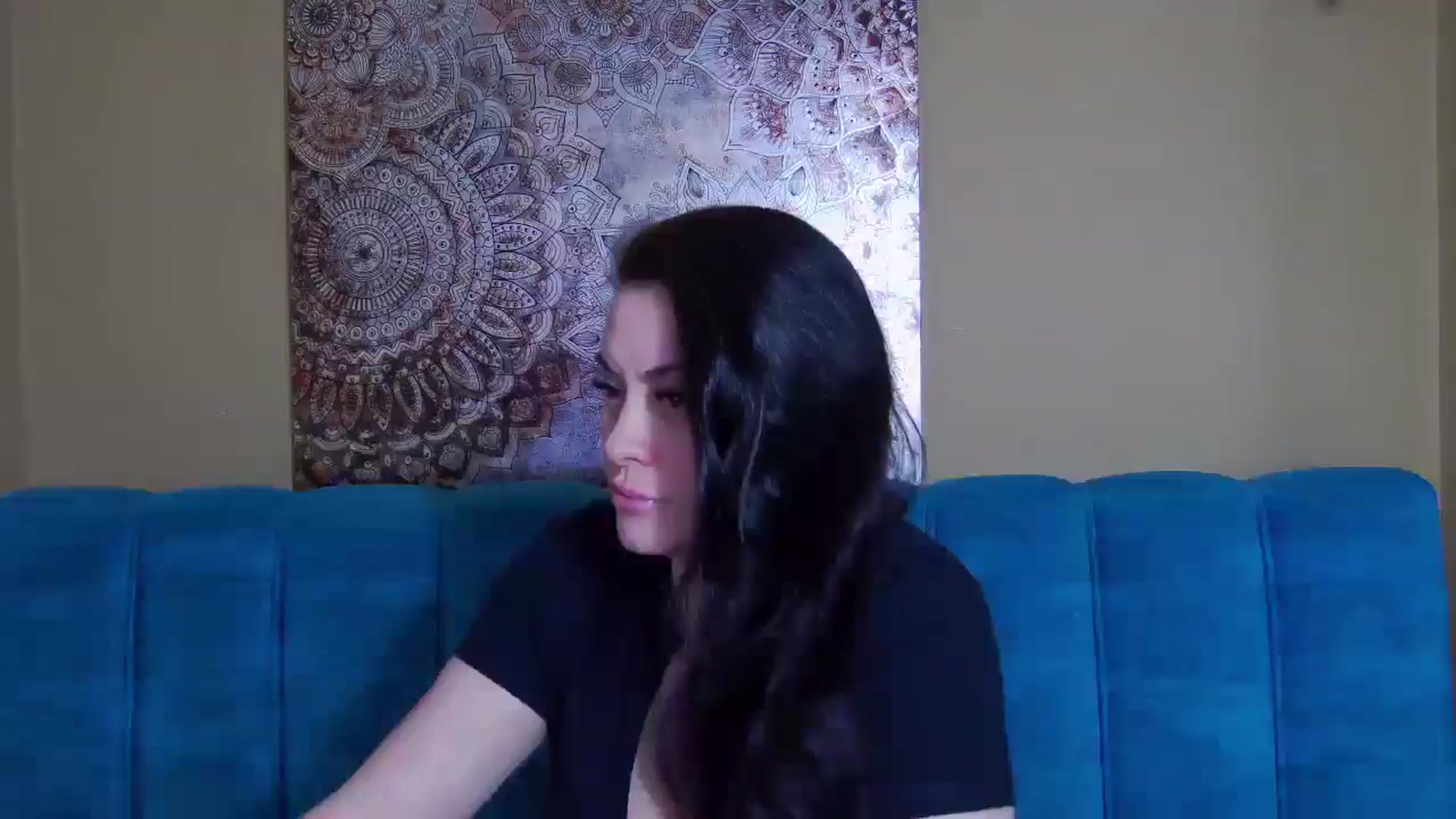 Gallery image thumbnail from ForeverChic's myfreecams stream on, 04/01/2026, 11:07 image 1 of 20