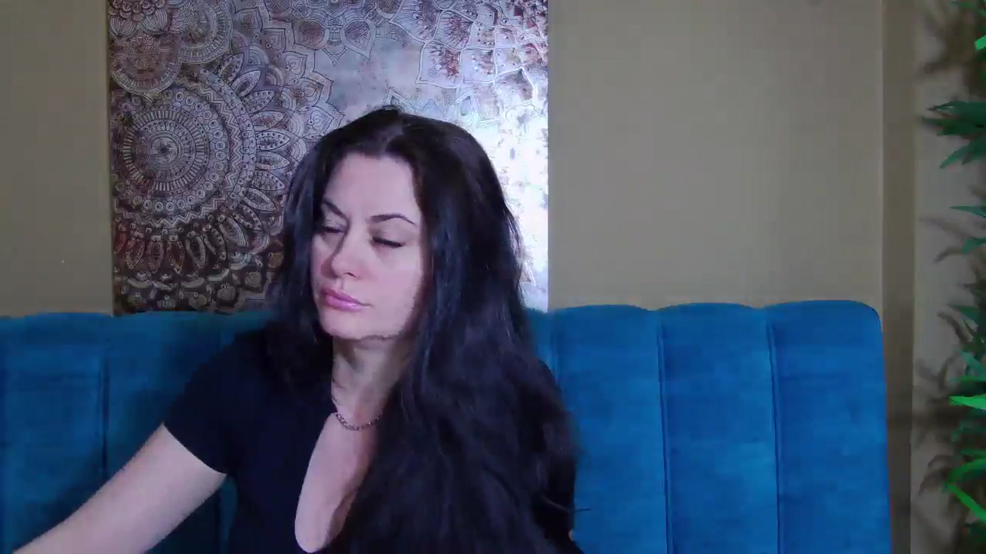 Gallery image thumbnail from ForeverChic's myfreecams stream on, 04/01/2026, 13:39 image 20 of 20