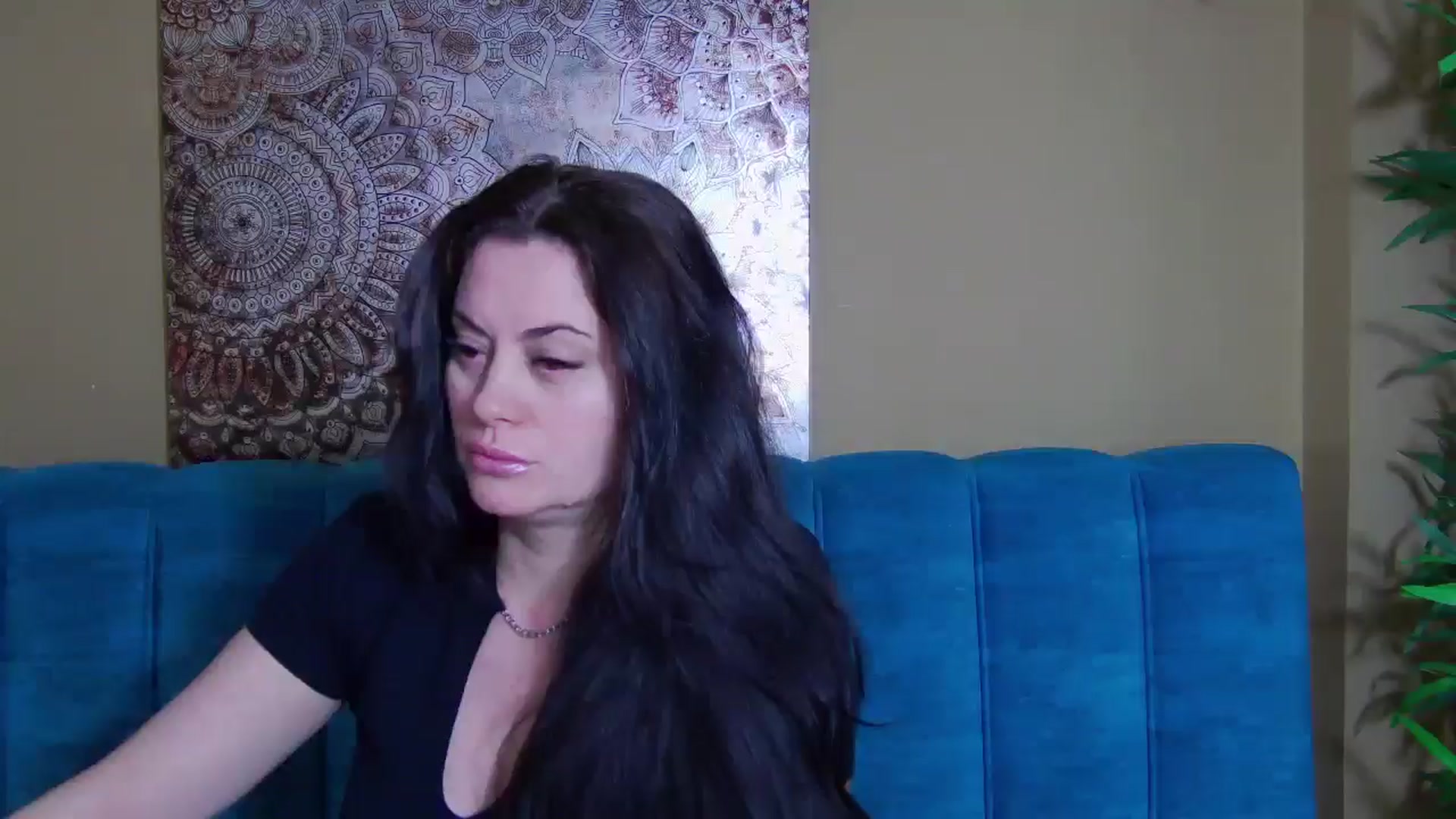 Gallery image thumbnail from ForeverChic's myfreecams stream on, 04/01/2026, 13:39 image 19 of 20