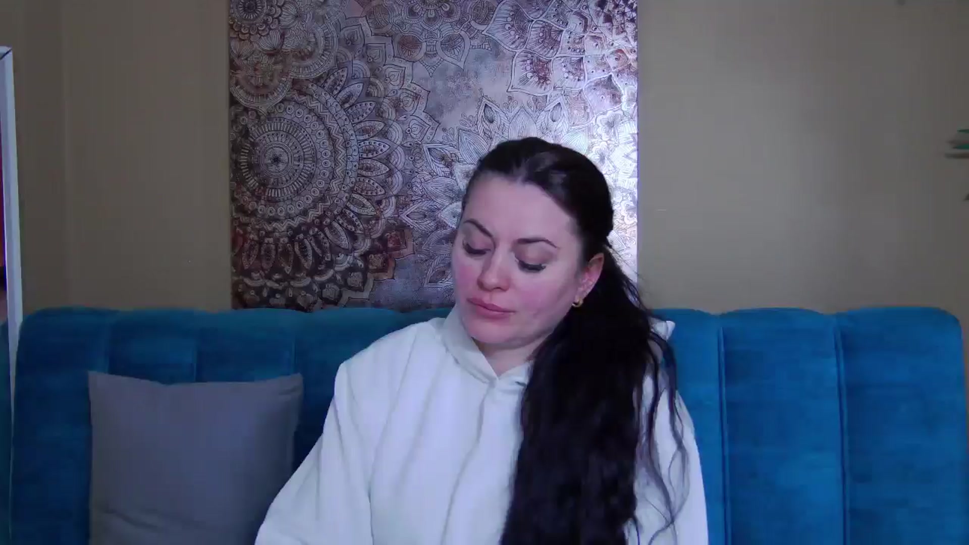 Gallery image thumbnail from ForeverChic's myfreecams stream on, 04/15/2026, 11:00 image 11 of 20