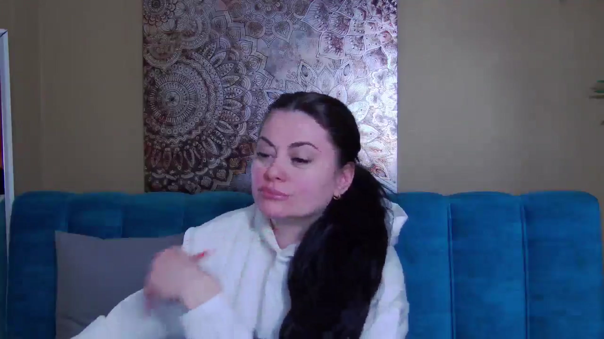 Gallery image thumbnail from ForeverChic's myfreecams stream on, 04/15/2026, 11:00 image 12 of 20