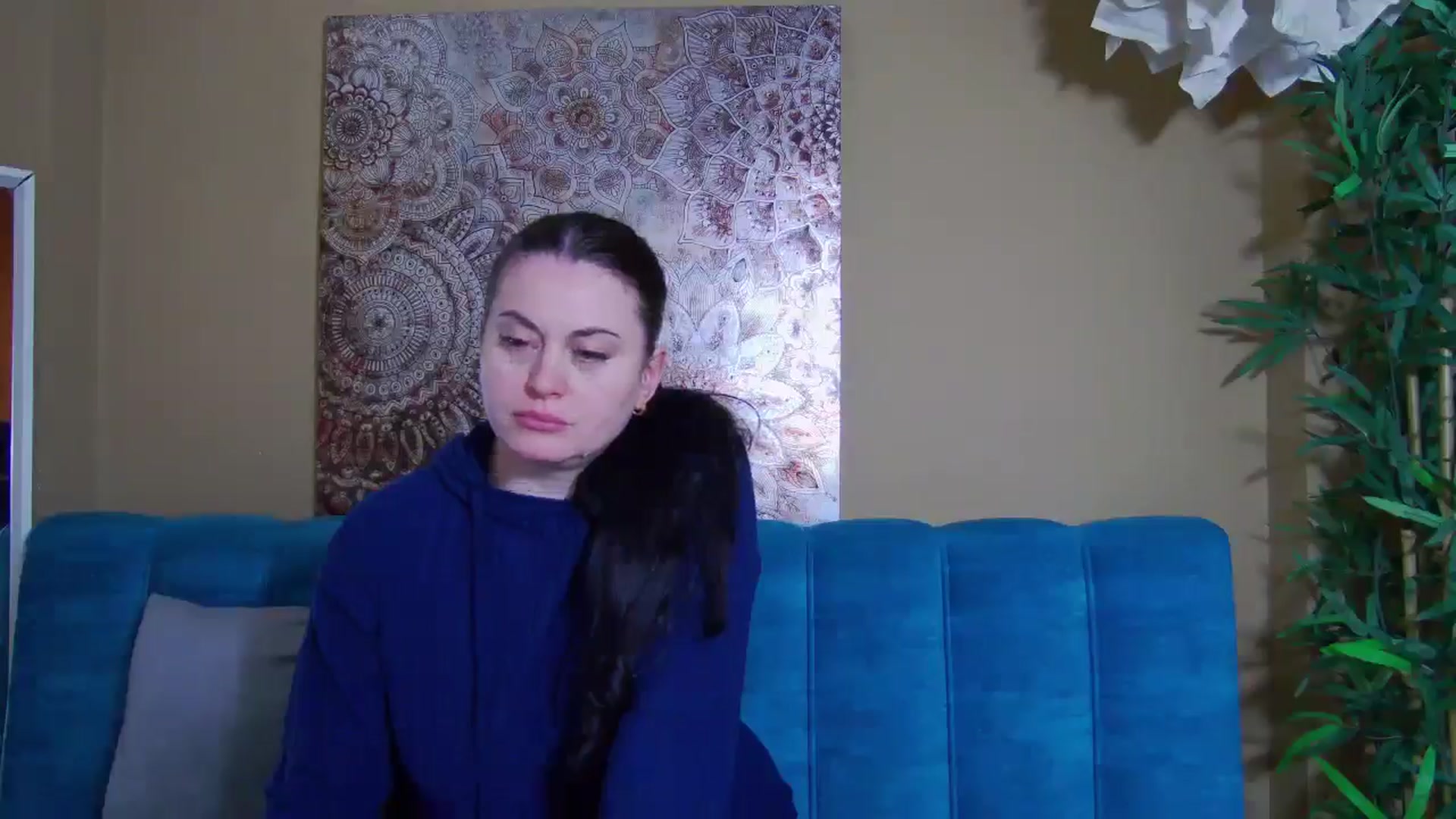 Gallery image thumbnail from ForeverChic's myfreecams stream on, 04/16/2026, 13:07 image 16 of 20