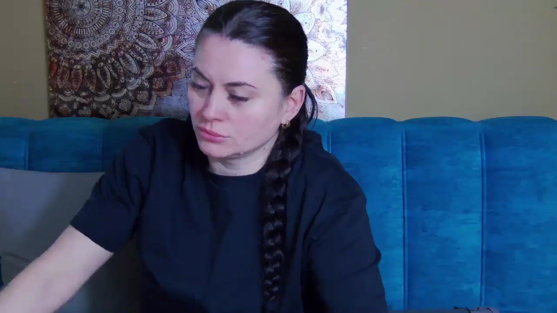 Gallery image thumbnail from ForeverChic's myfreecams stream on, 04/17/2026, 13:40 image 2 of 20