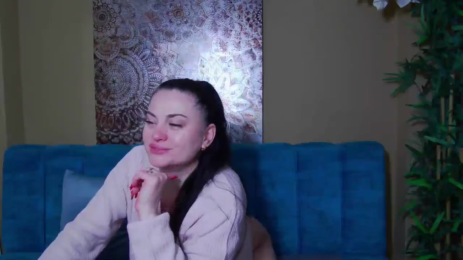 Gallery image thumbnail from ForeverChic's myfreecams stream on, 04/22/2026, 07:49 image 5 of 20
