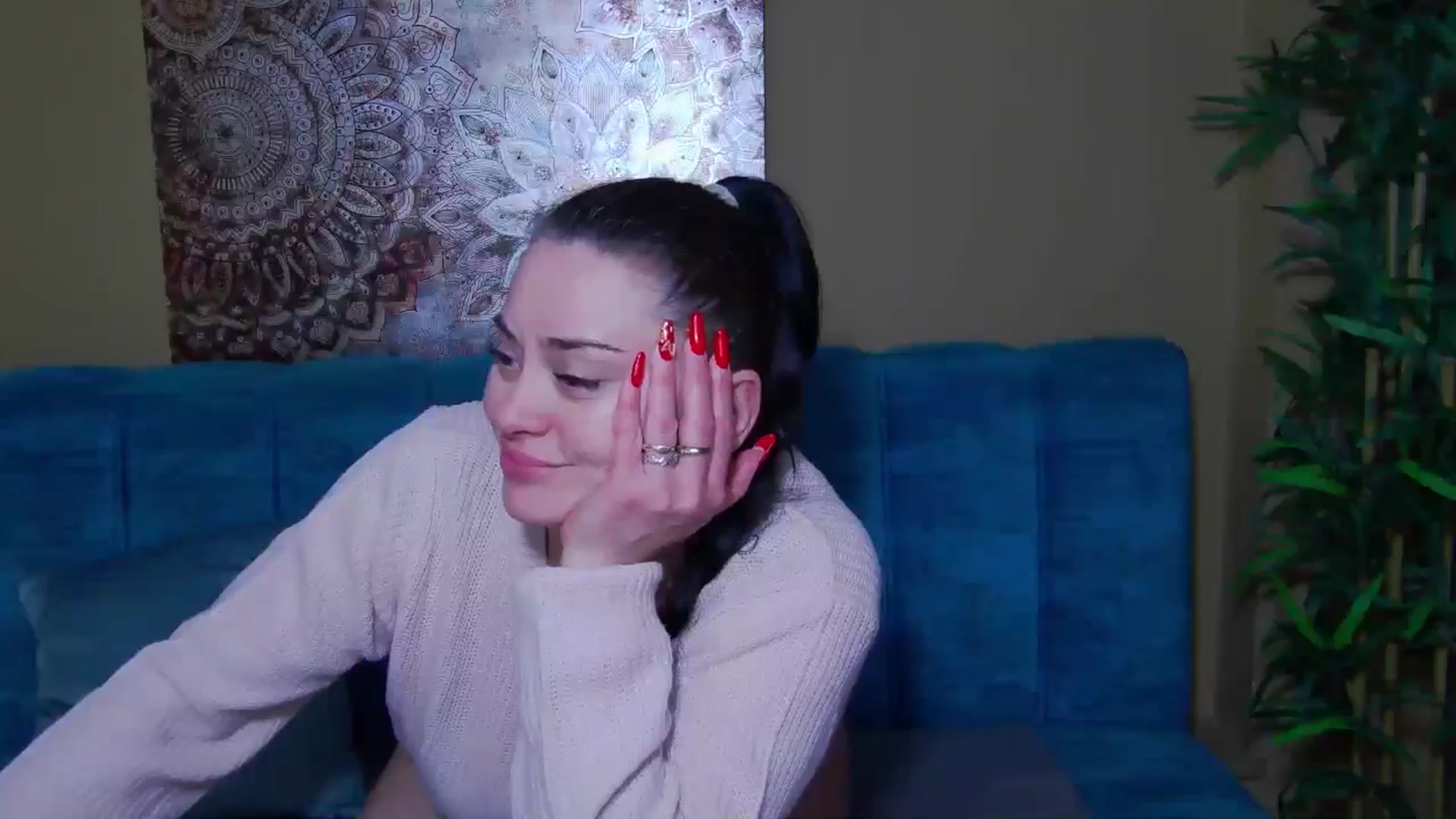Gallery image thumbnail from ForeverChic's myfreecams stream on, 04/22/2026, 12:08 image 20 of 20