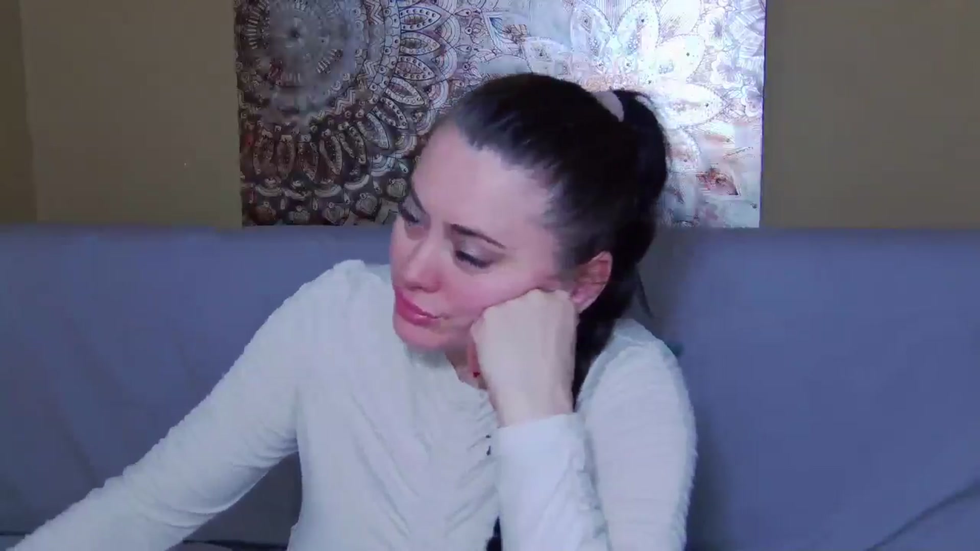 Gallery image thumbnail from ForeverChic's myfreecams stream on, 04/28/2026, 10:05 image 19 of 20