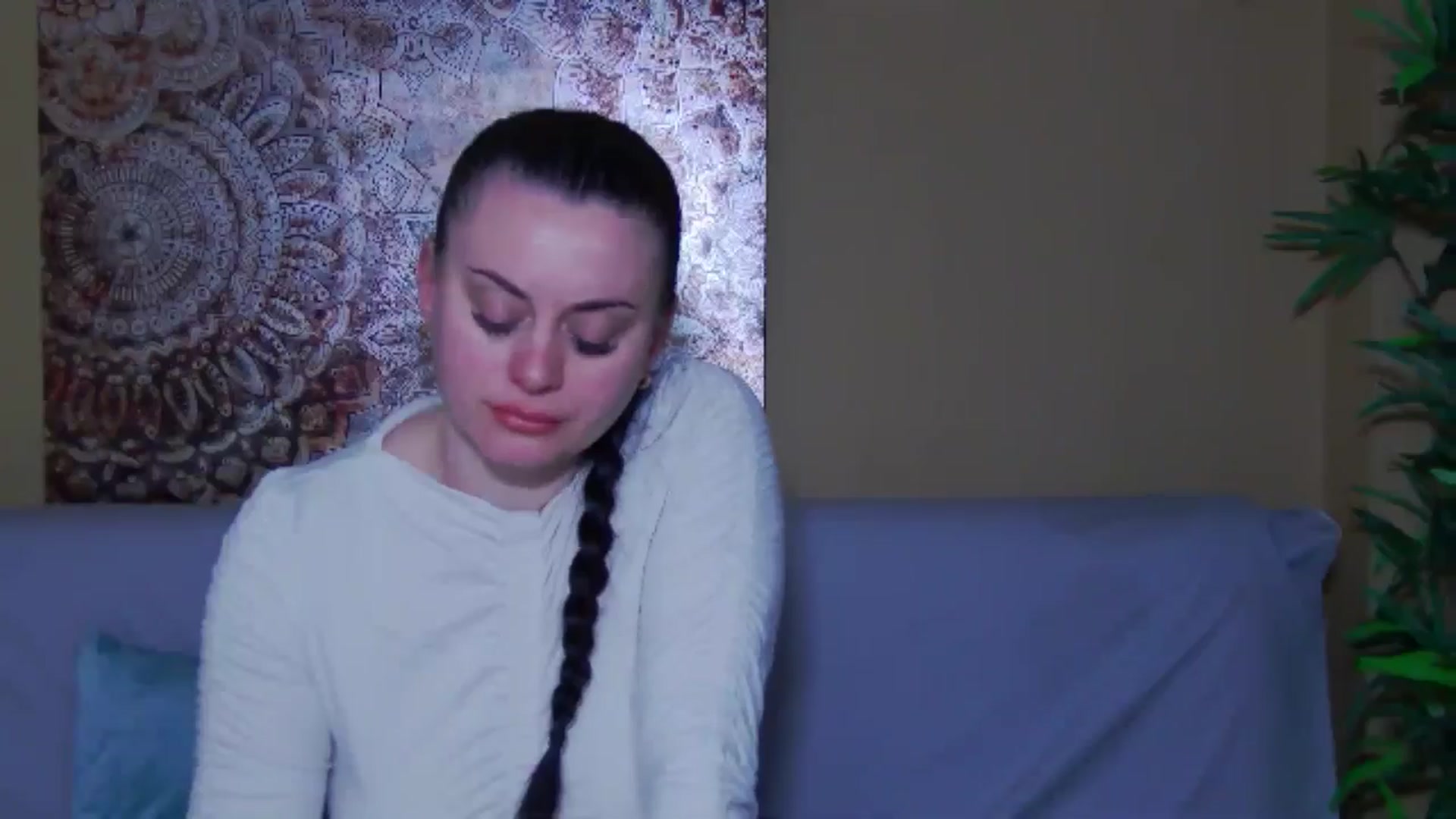 Gallery image thumbnail from ForeverChic's myfreecams stream on, 04/28/2026, 12:06 image 19 of 20