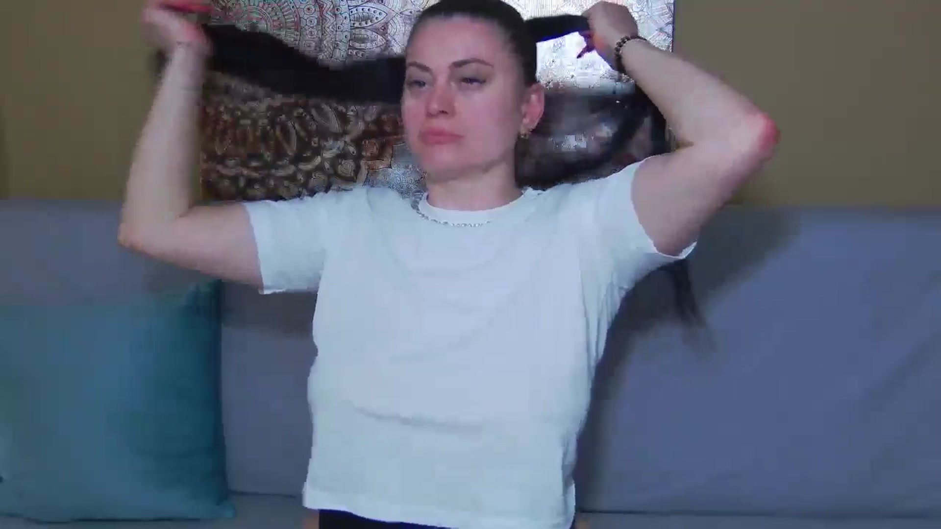 Gallery image thumbnail from ForeverChic's myfreecams stream on, 04/29/2026, 13:48 image 17 of 20