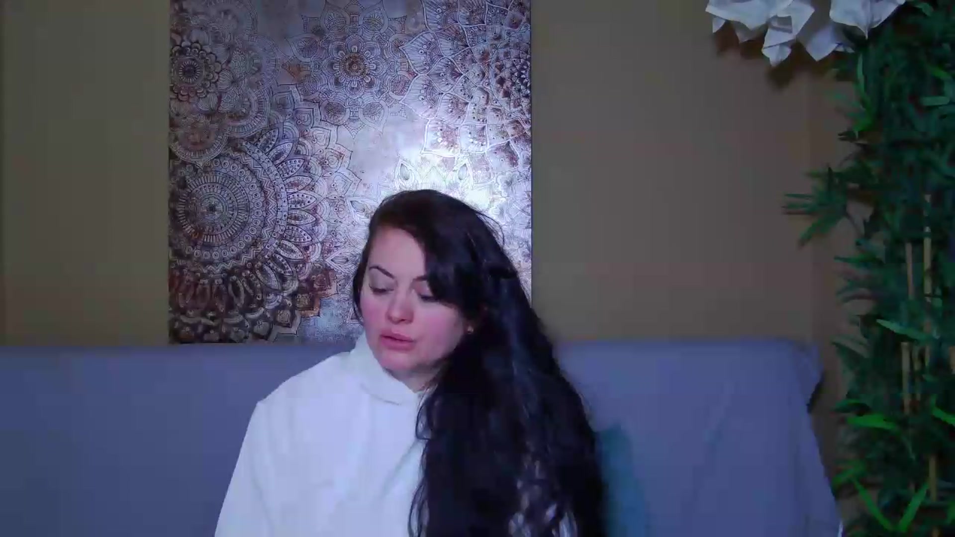 Gallery image thumbnail from ForeverChic's myfreecams stream on, 04/30/2026, 08:16 image 19 of 20