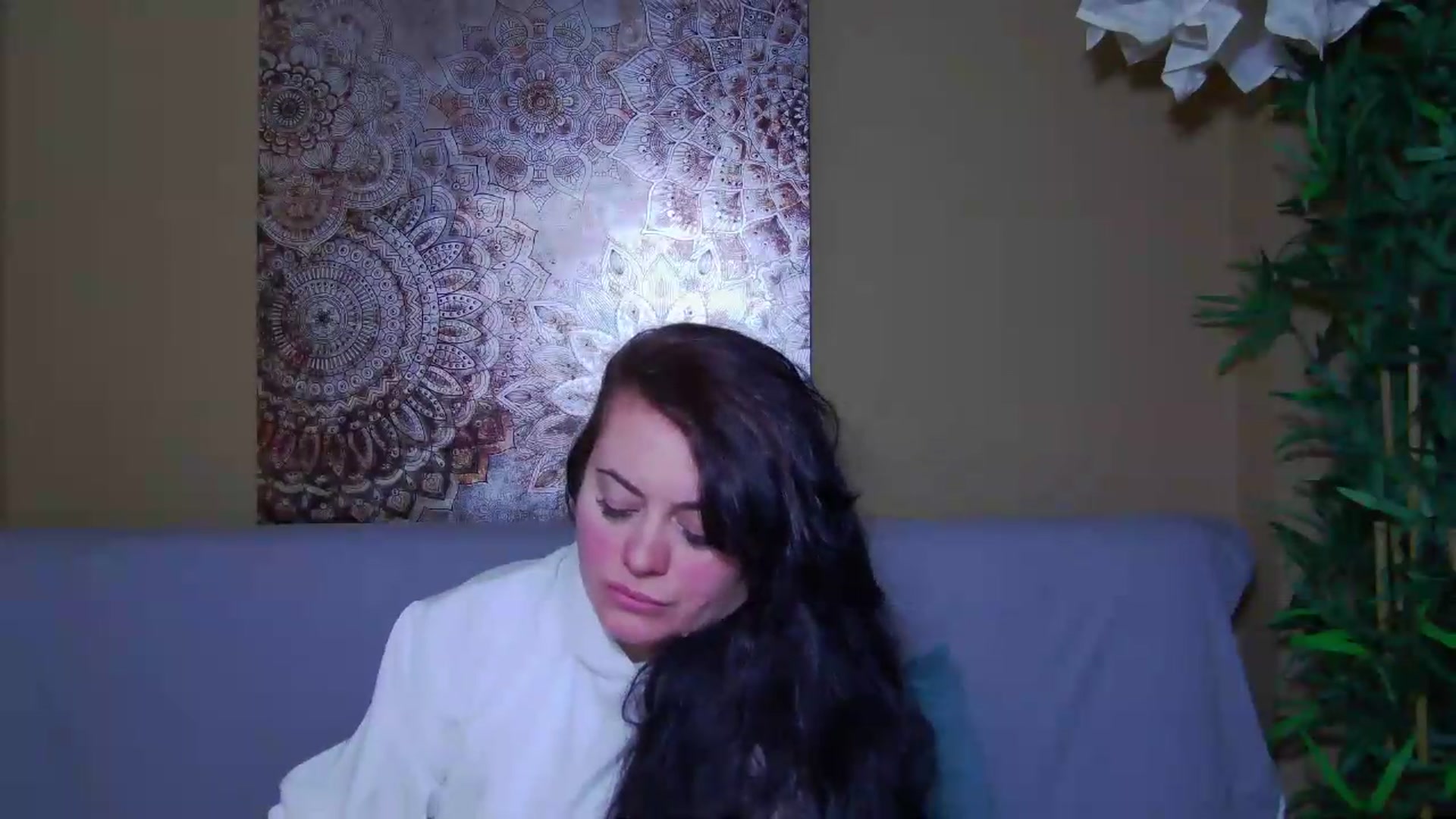 Gallery image thumbnail from ForeverChic's myfreecams stream on, 04/30/2026, 08:16 image 16 of 20