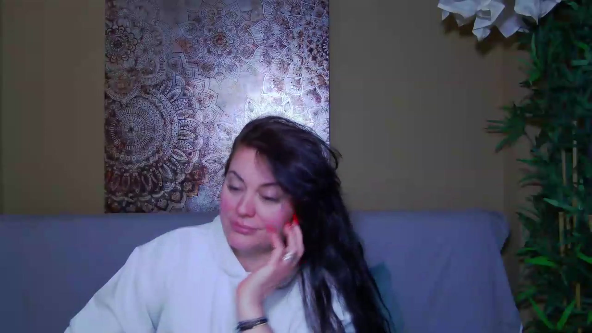 Gallery image thumbnail from ForeverChic's myfreecams stream on, 04/30/2026, 08:16 image 20 of 20