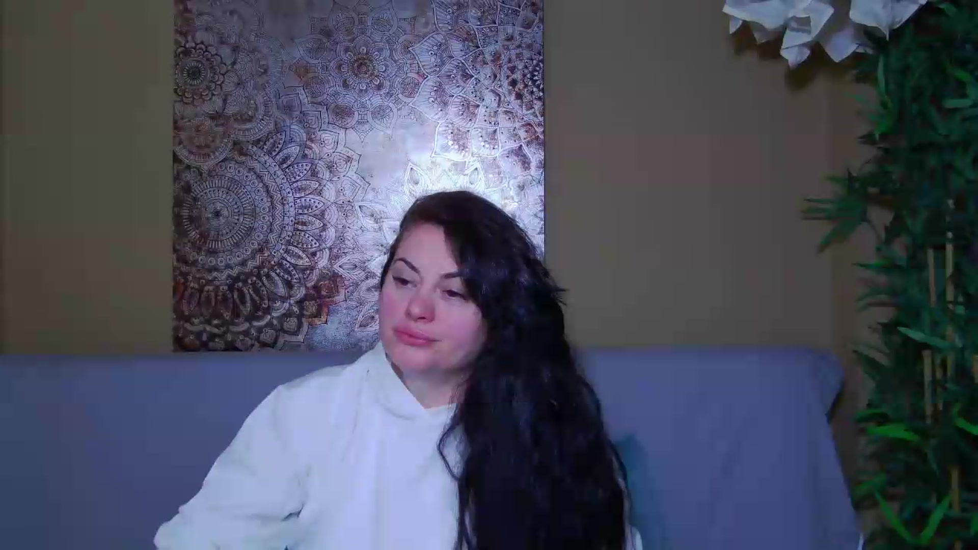 Gallery image thumbnail from ForeverChic's myfreecams stream on, 04/30/2026, 08:16 image 7 of 20