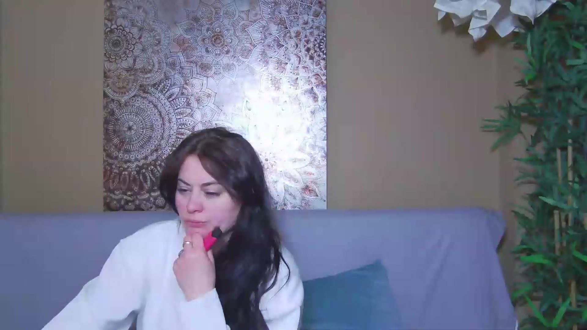 Gallery image thumbnail from ForeverChic's myfreecams stream on, 04/30/2026, 09:45 image 4 of 20