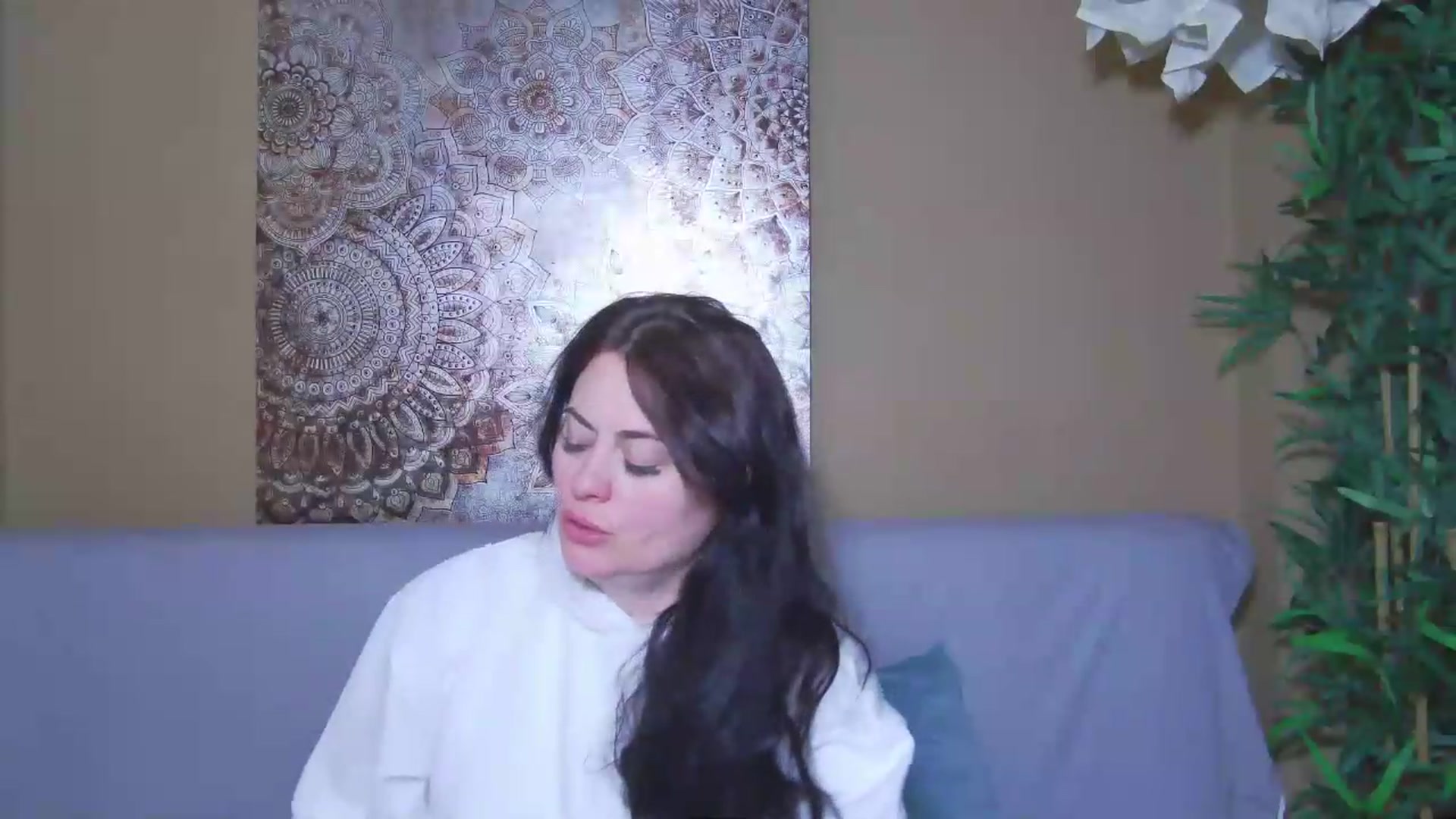 Gallery image thumbnail from ForeverChic's myfreecams stream on, 04/30/2026, 09:45 image 9 of 20