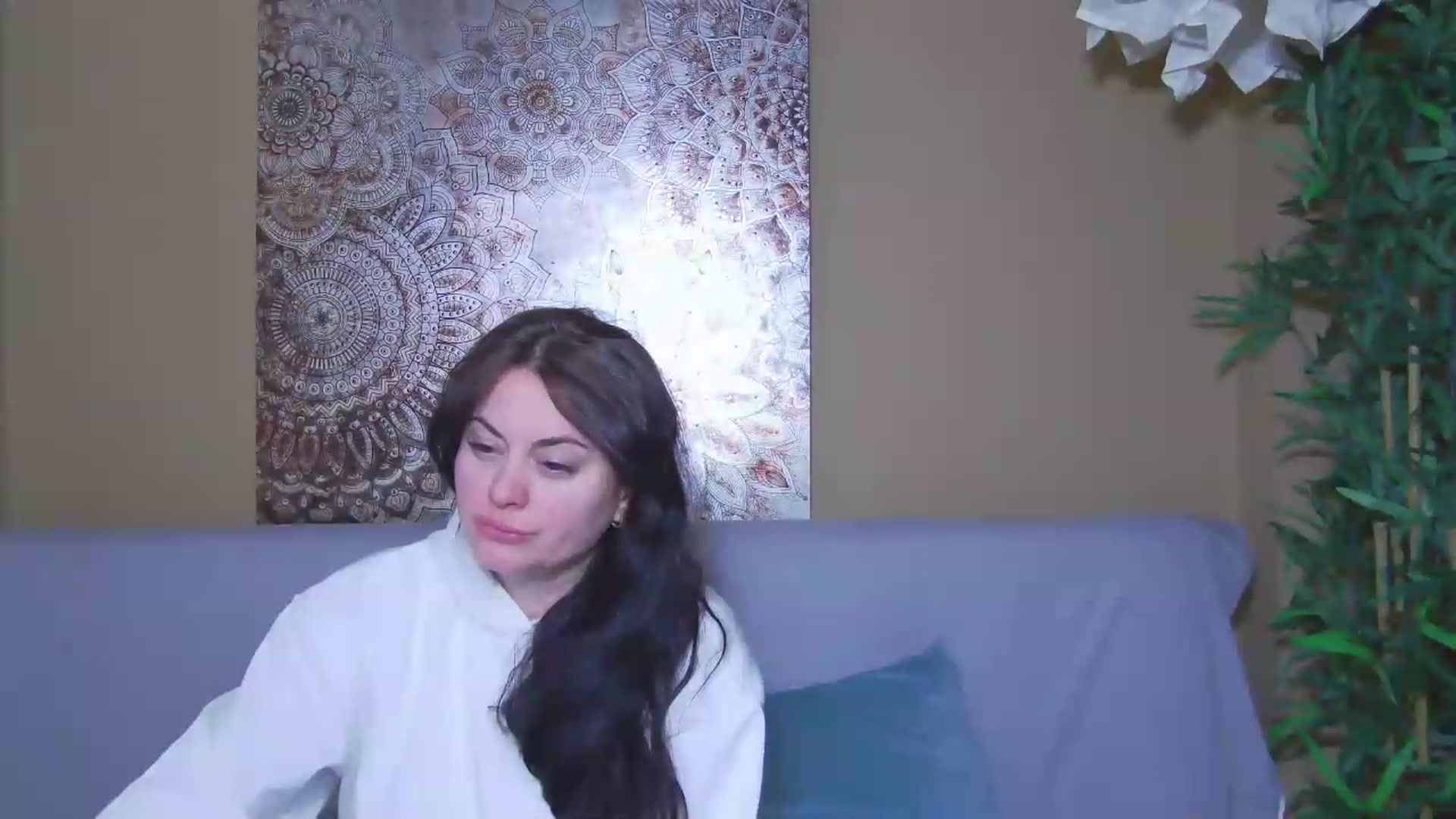 Gallery image thumbnail from ForeverChic's myfreecams stream on, 04/30/2026, 09:45 image 2 of 20