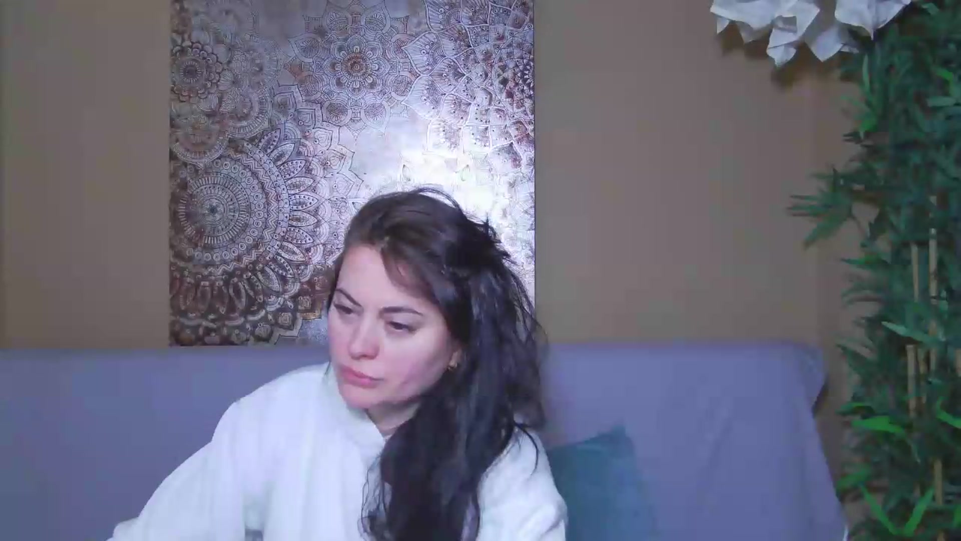 Gallery image thumbnail from ForeverChic's myfreecams stream on, 04/30/2026, 09:45 image 10 of 20