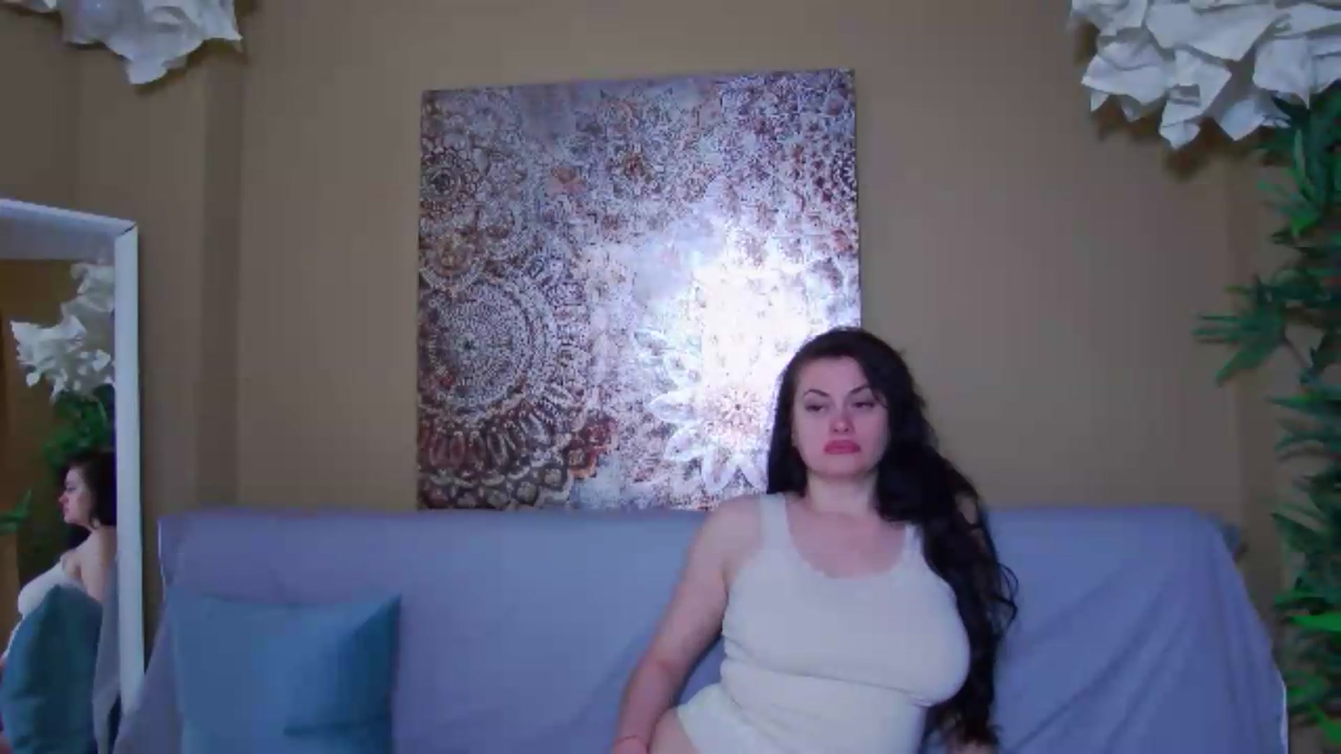 Gallery image thumbnail from ForeverChic's myfreecams stream on, 05/01/2026, 07:57 image 4 of 20