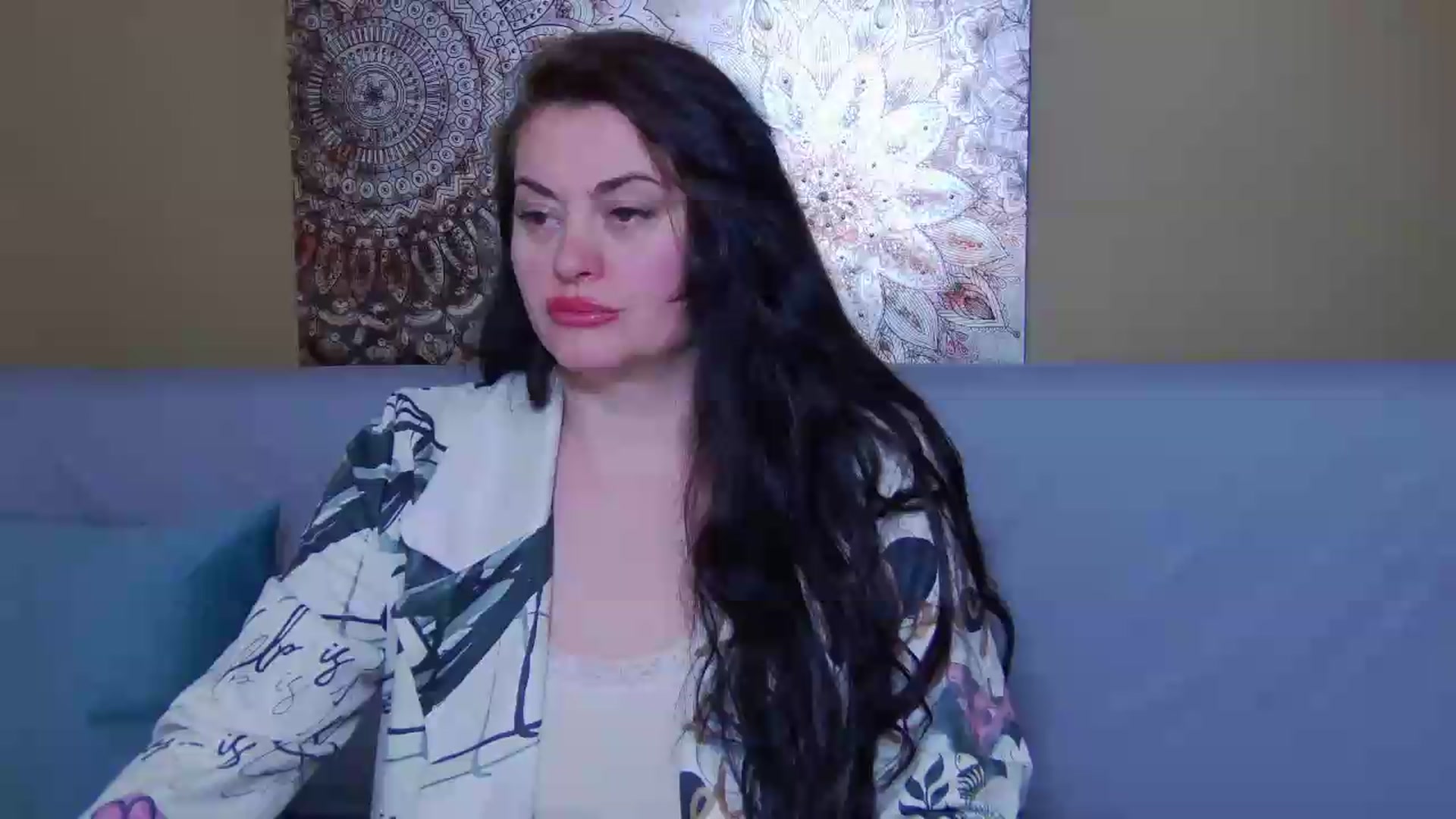 Gallery image thumbnail from ForeverChic's myfreecams stream on, 05/01/2026, 10:44 image 1 of 20