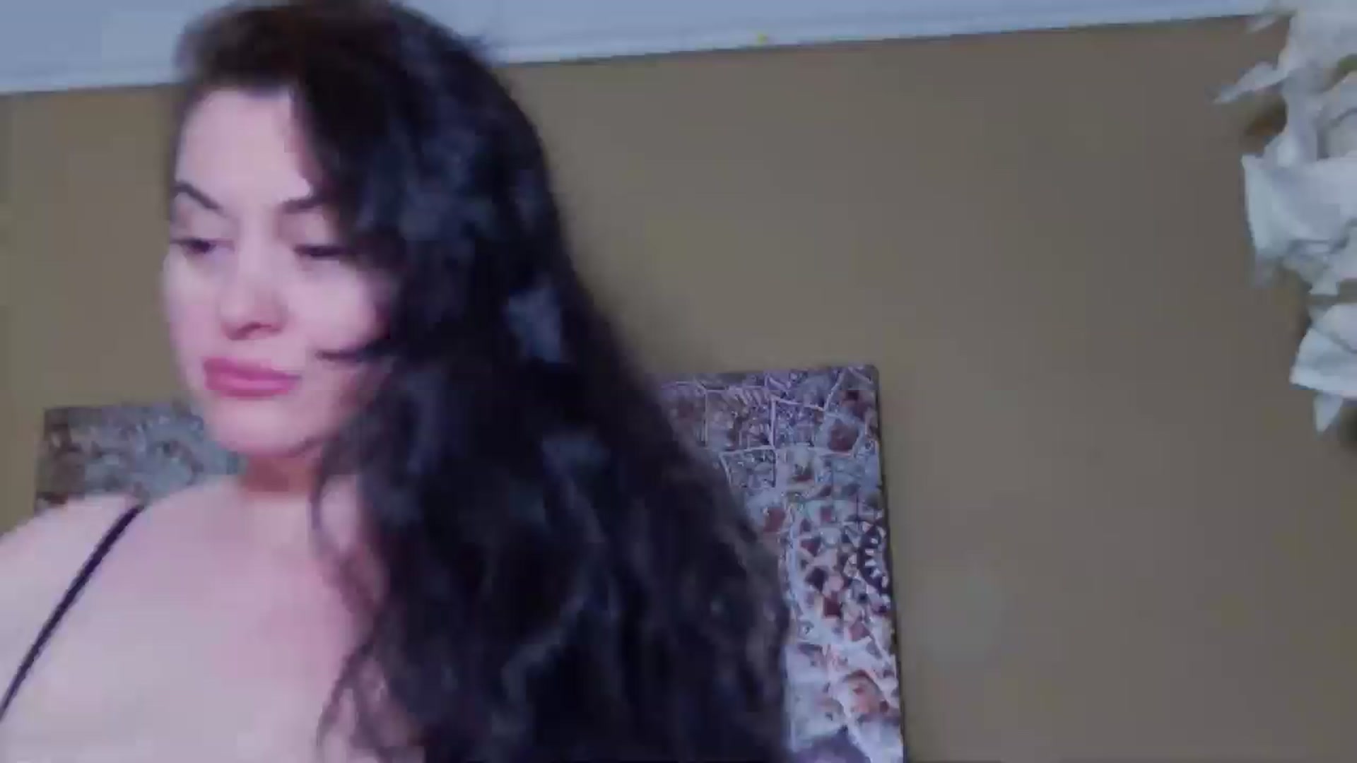Gallery image thumbnail from ForeverChic's myfreecams stream on, 05/05/2026, 12:33 image 1 of 20