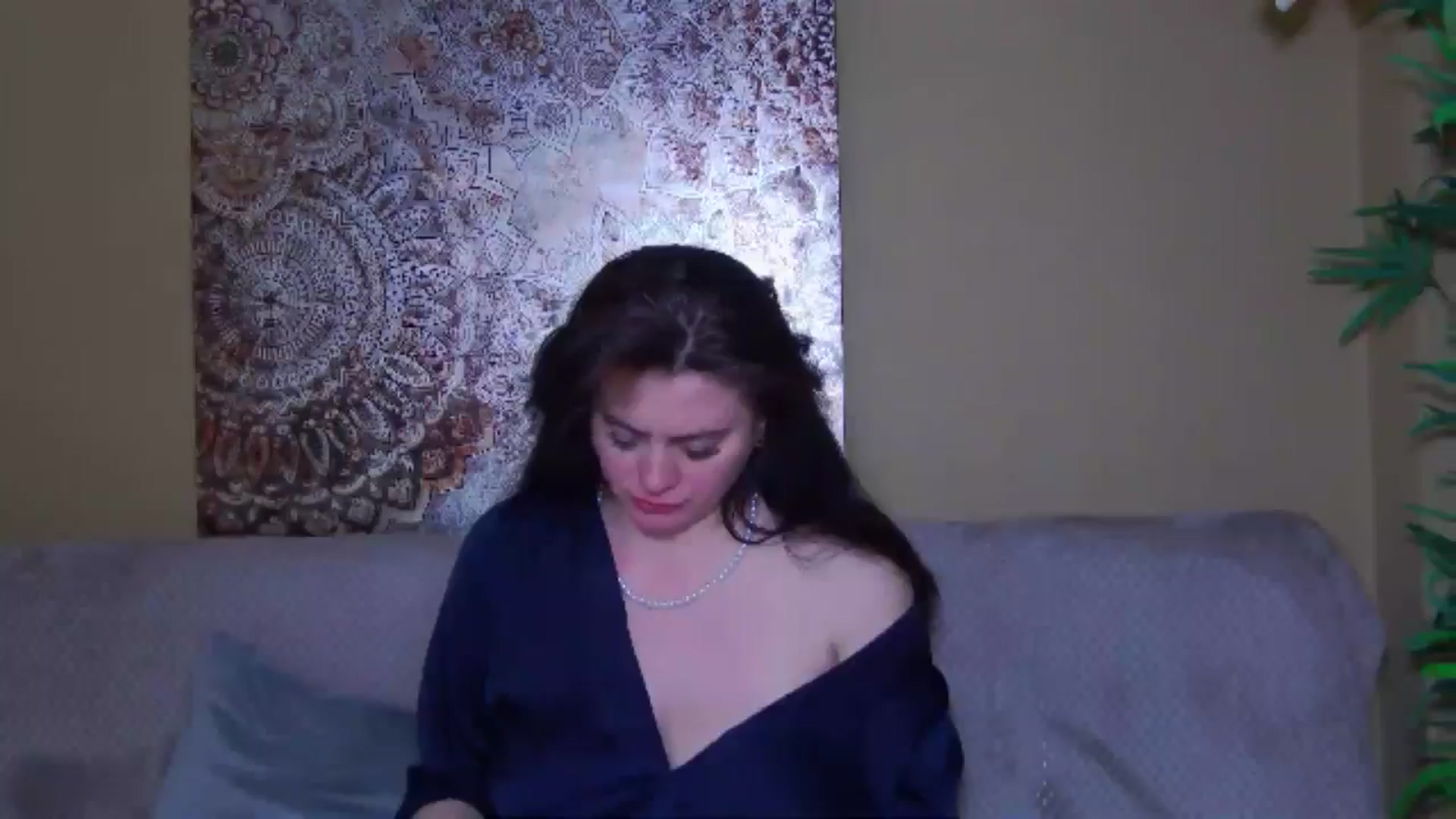 Gallery image thumbnail from ForeverChic's myfreecams stream on, 05/06/2026, 11:27 image 10 of 20
