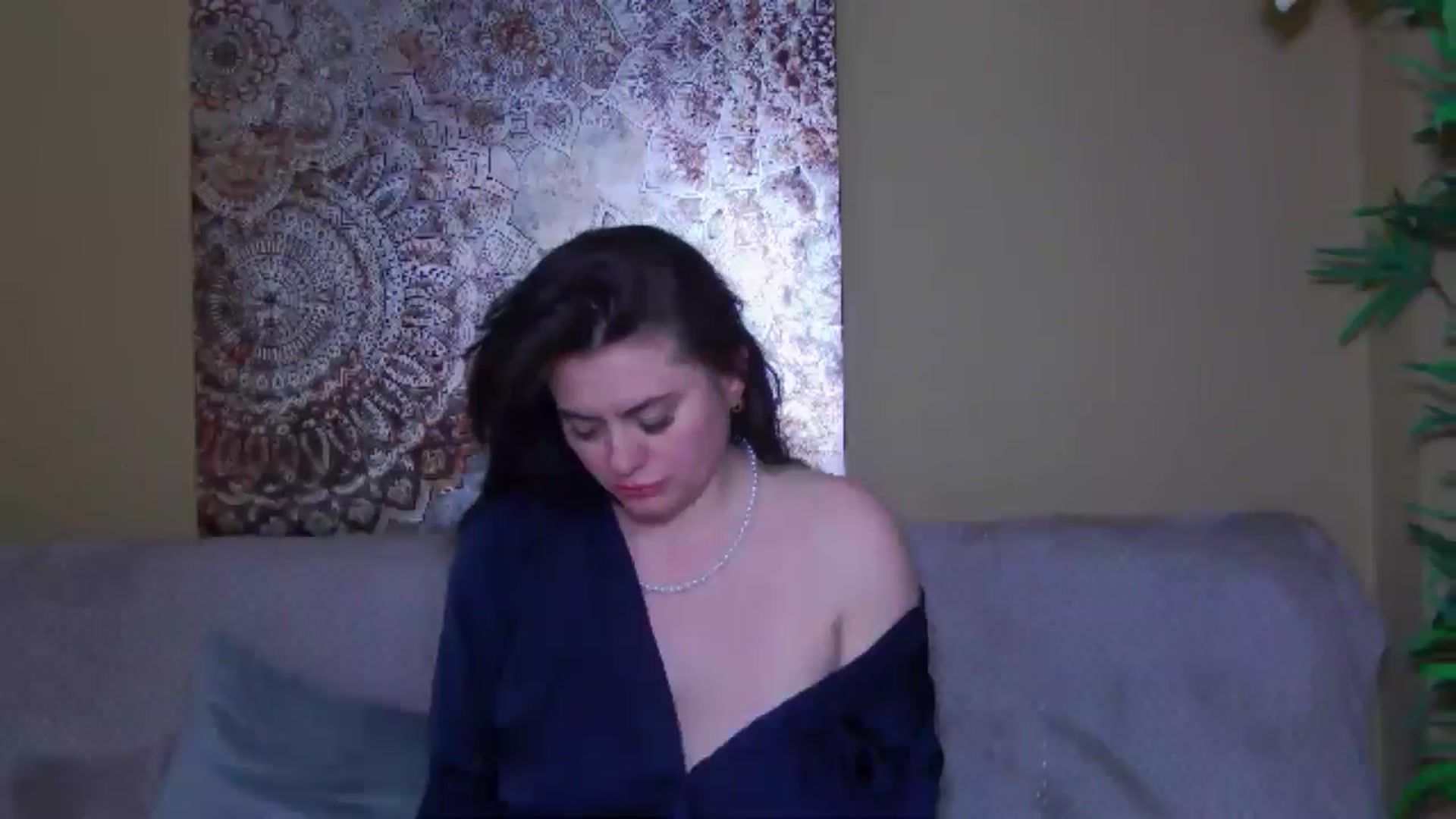 Gallery image thumbnail from ForeverChic's myfreecams stream on, 05/06/2026, 11:27 image 9 of 20