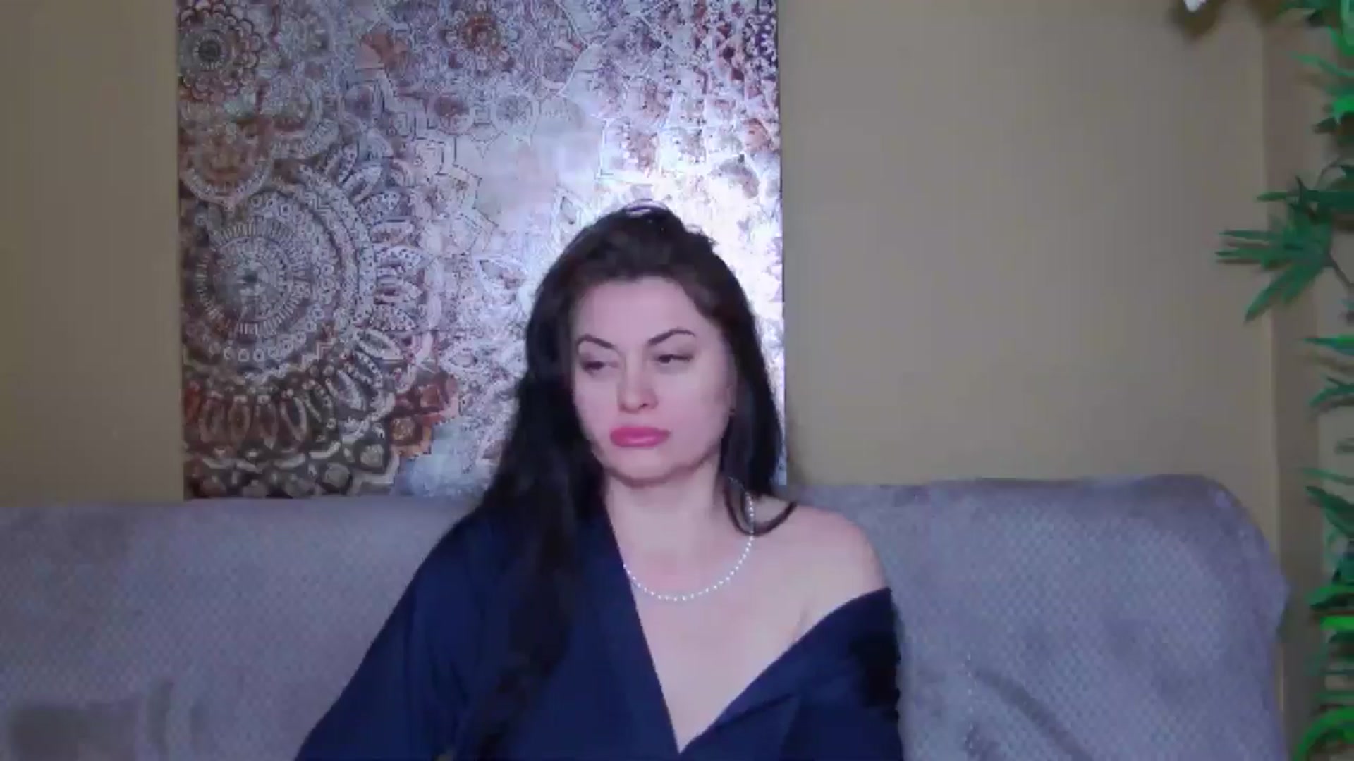Gallery image thumbnail from ForeverChic's myfreecams stream on, 05/06/2026, 11:27 image 17 of 20