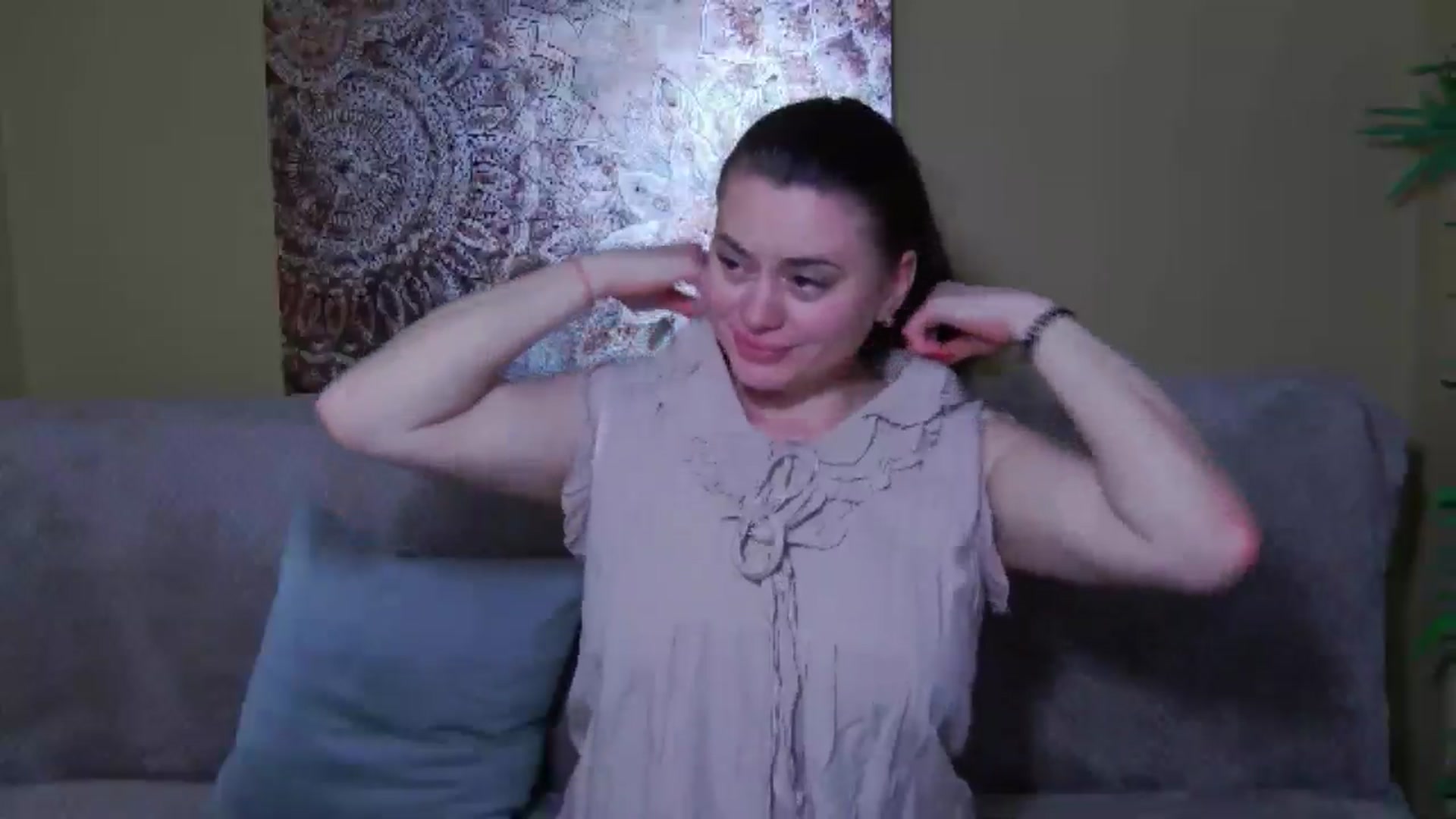 Gallery image thumbnail from ForeverChic's myfreecams stream on, 05/07/2026, 13:29 image 20 of 20