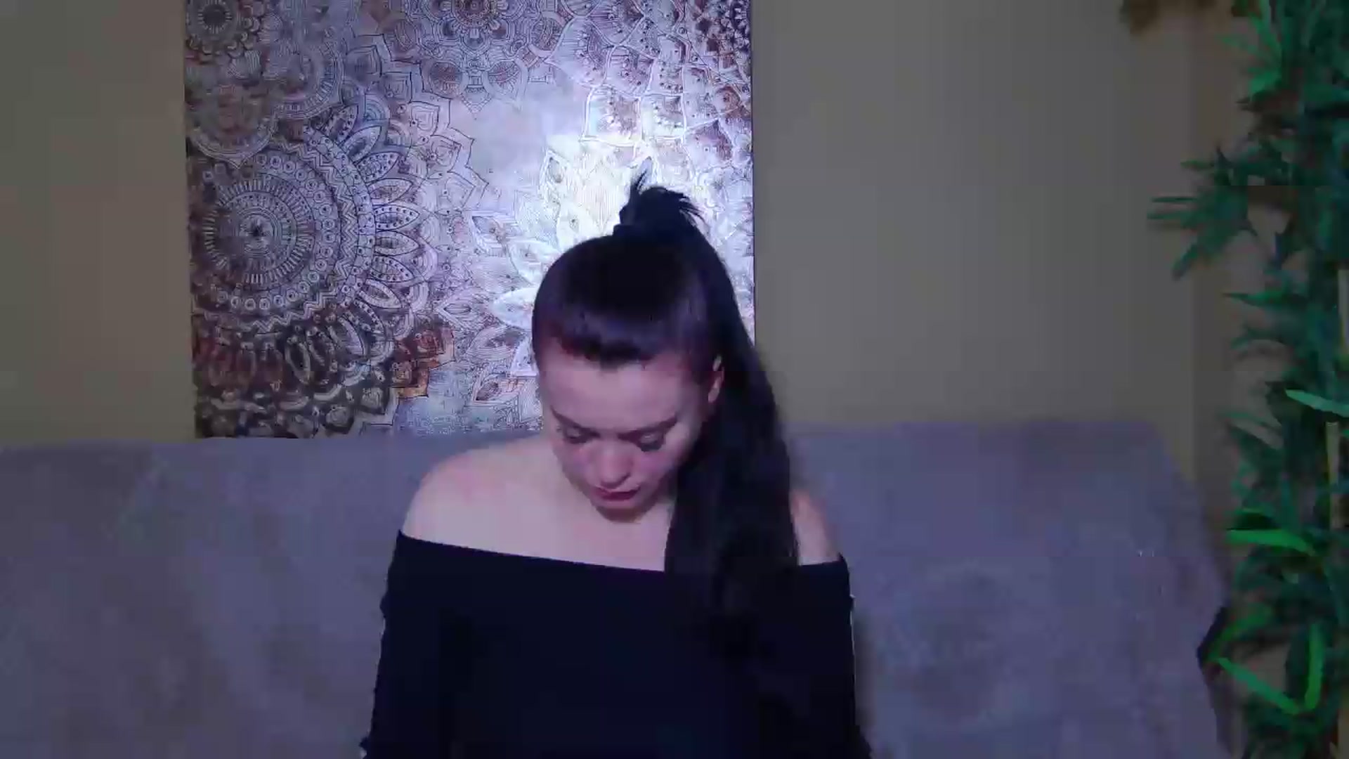 Gallery image thumbnail from ForeverChic's myfreecams stream on, 05/13/2026, 09:35 image 15 of 20
