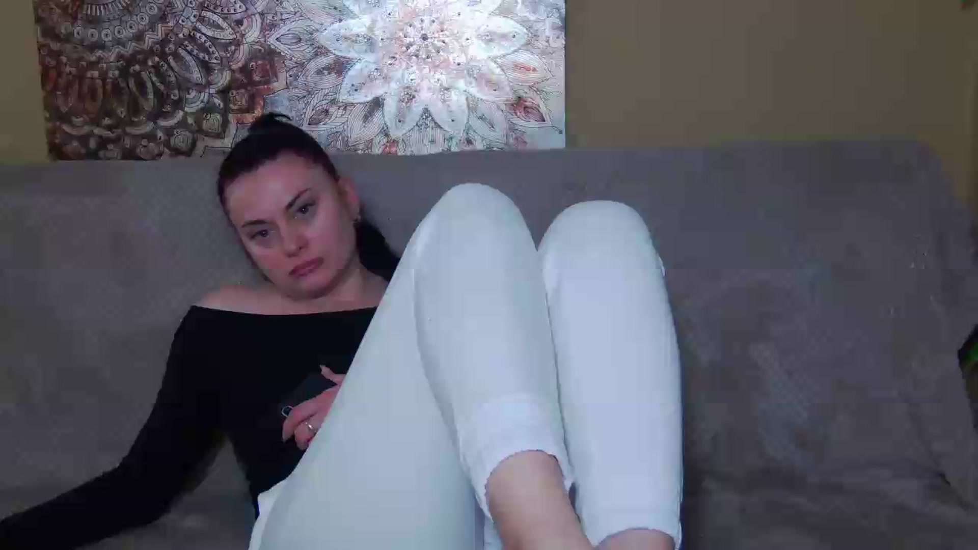 Gallery image thumbnail from ForeverChic's myfreecams stream on, 05/13/2026, 11:24 image 14 of 20