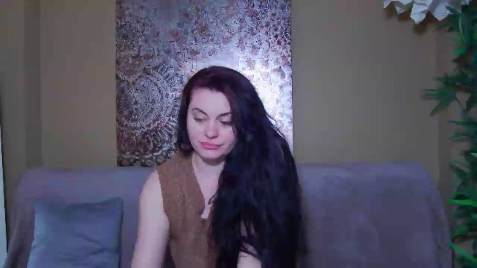 Gallery image thumbnail from ForeverChic's myfreecams stream on, 05/14/2026, 13:19 image 13 of 20