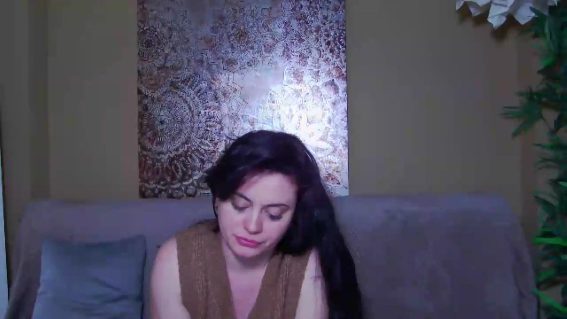 Gallery image thumbnail from ForeverChic's myfreecams stream on, 05/14/2026, 13:19 image 16 of 20