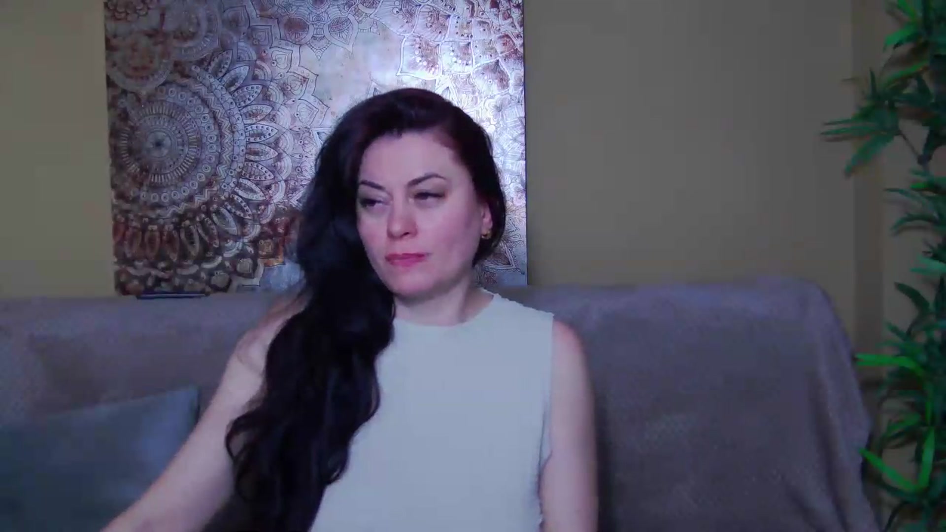 Gallery image thumbnail from ForeverChic's myfreecams stream on, 05/18/2026, 08:38 image 14 of 20