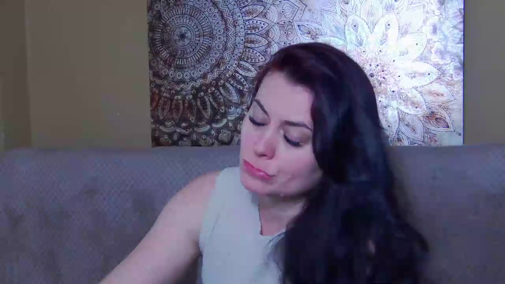 Gallery image thumbnail from ForeverChic's myfreecams stream on, 05/18/2026, 10:36 image 13 of 20