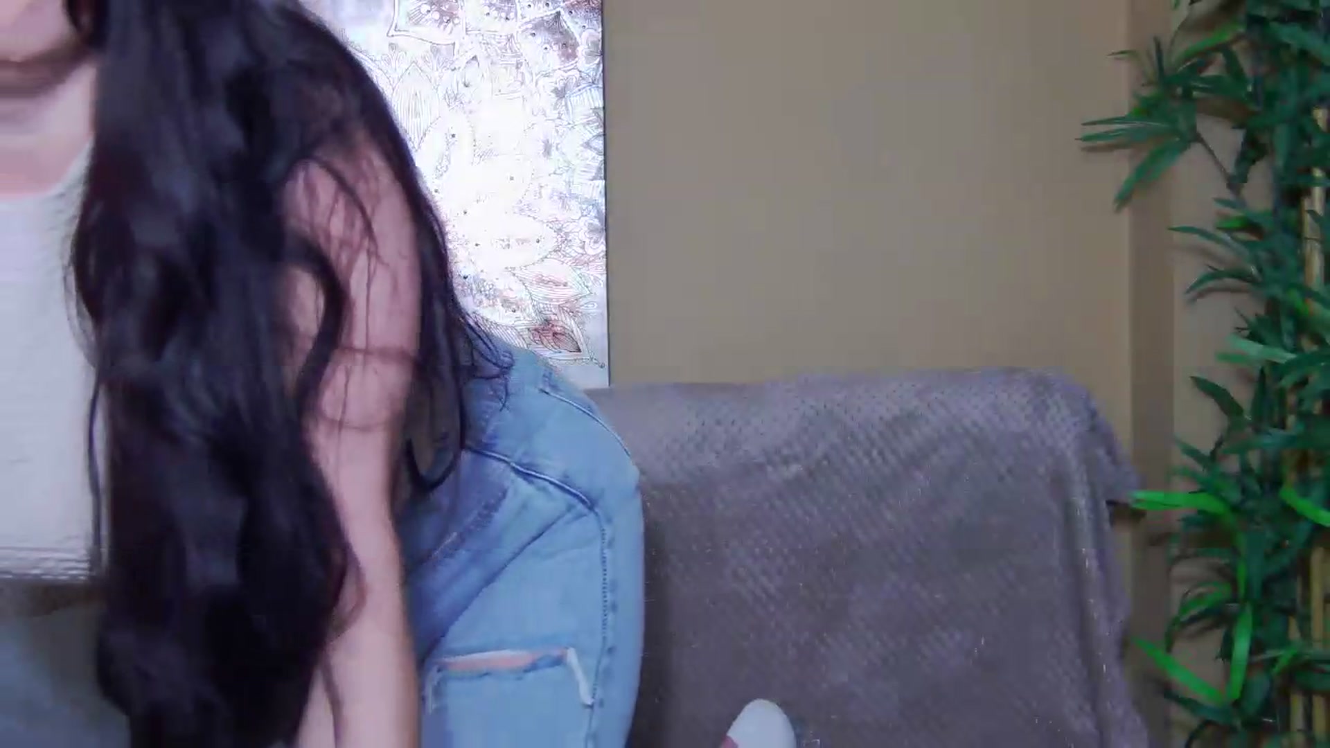 Gallery image thumbnail from ForeverChic's myfreecams stream on, 05/18/2026, 12:15 image 18 of 20