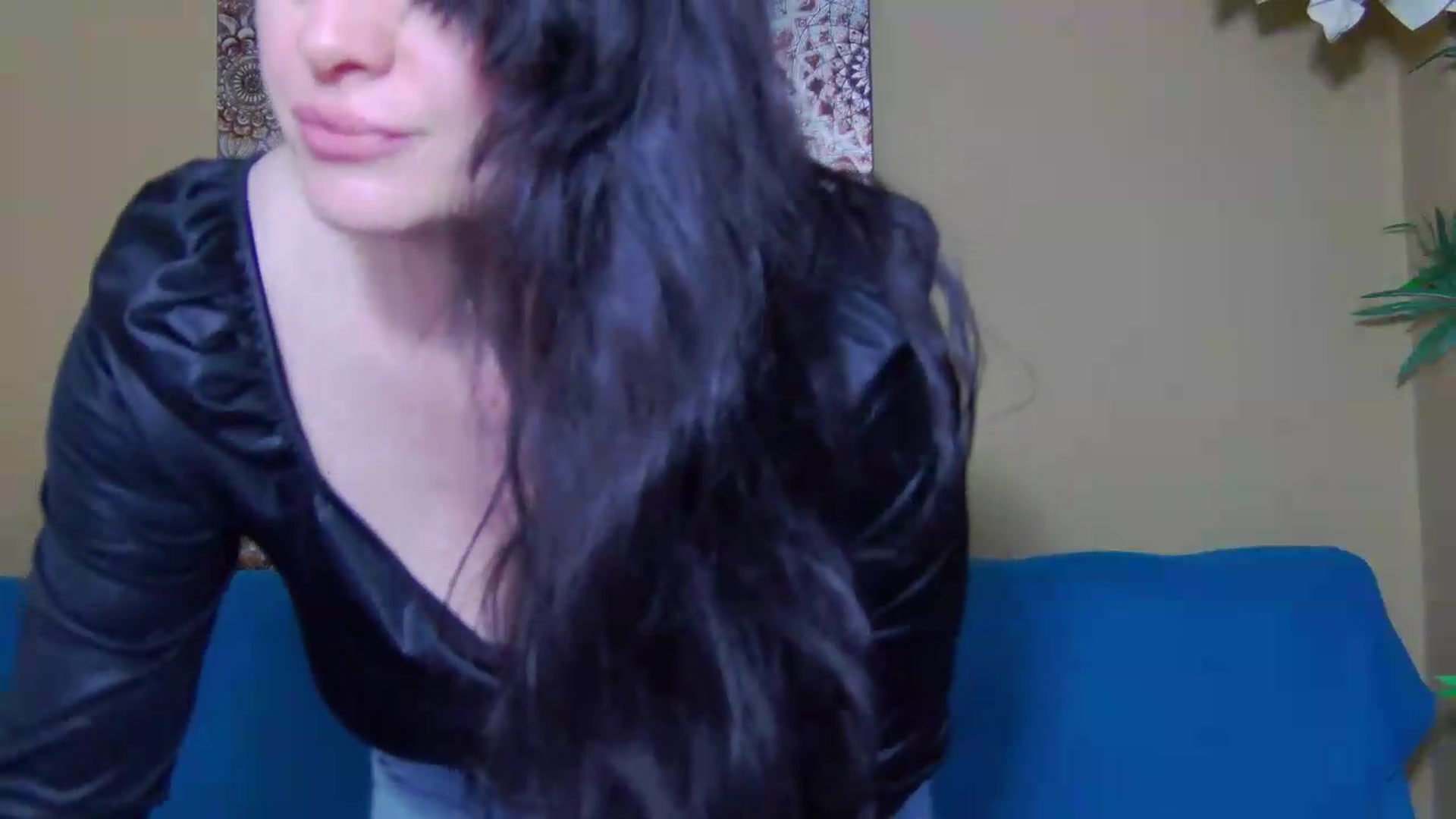 Gallery image thumbnail from ForeverChic's myfreecams stream on, 05/21/2026, 10:35 image 17 of 20