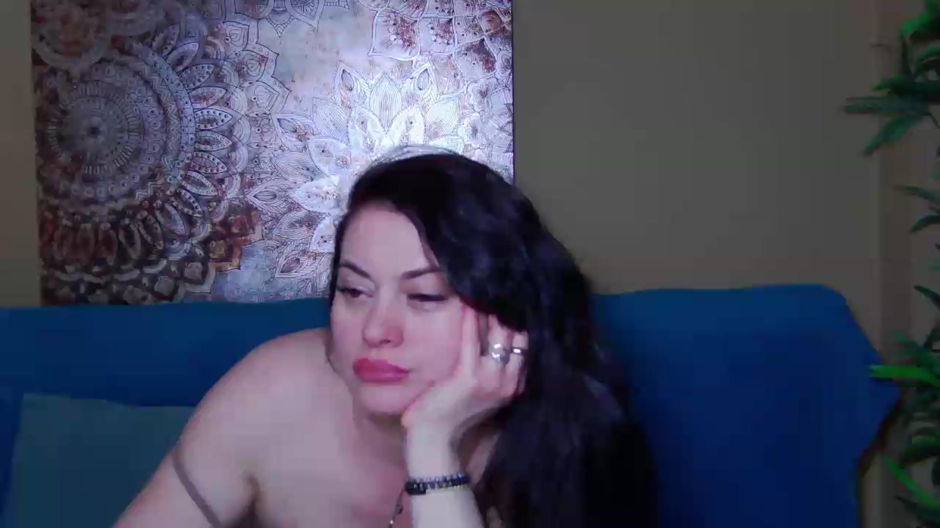 Gallery image thumbnail from ForeverChic's myfreecams stream on, 05/26/2026, 08:50 image 17 of 20