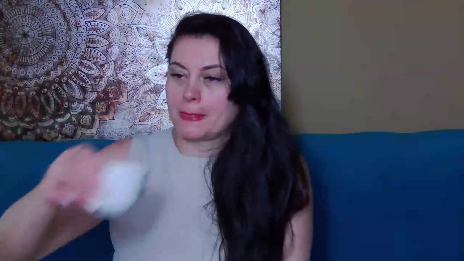 Gallery image thumbnail from ForeverChic's myfreecams stream on, 05/27/2026, 08:32 image 5 of 20