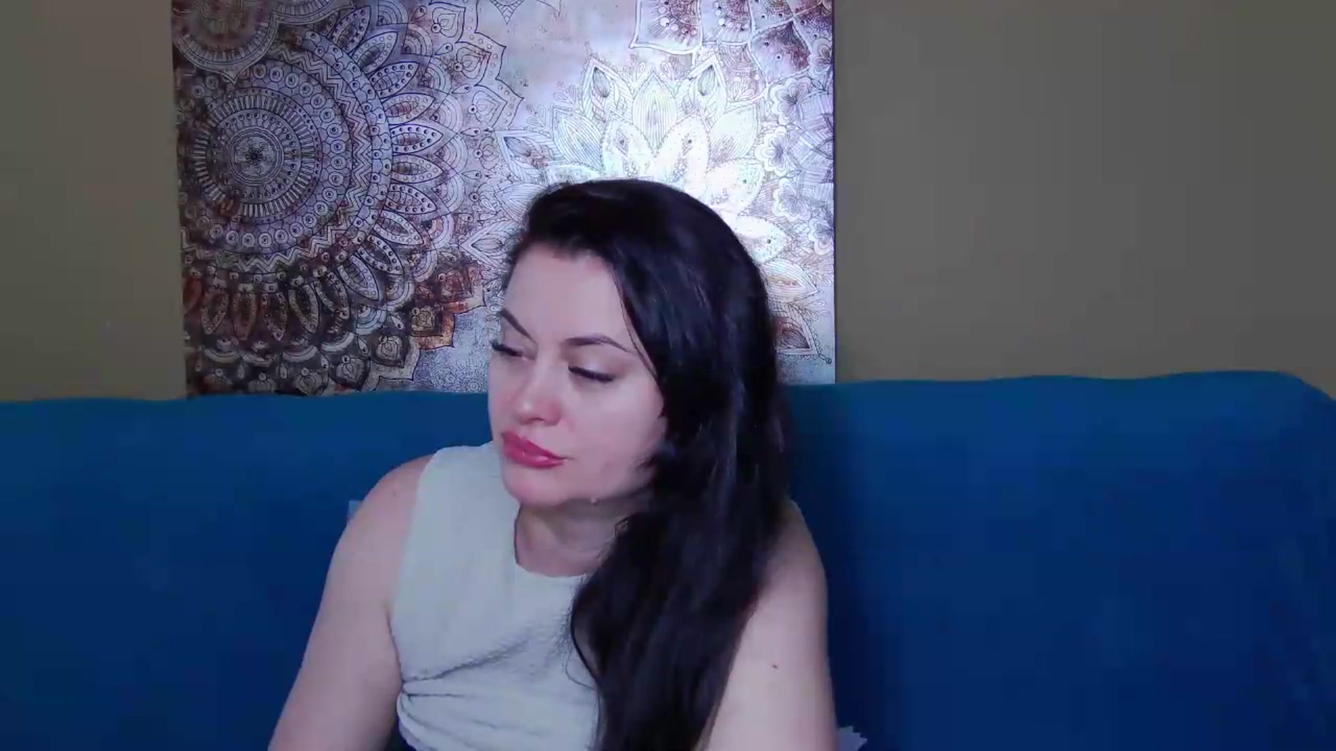 Gallery image thumbnail from ForeverChic's myfreecams stream on, 05/27/2026, 08:32 image 16 of 20