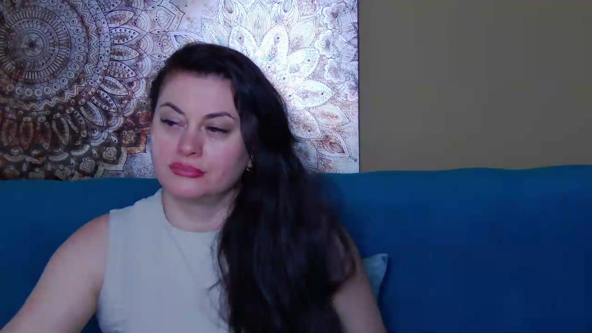 Gallery image thumbnail from ForeverChic's myfreecams stream on, 05/27/2026, 08:32 image 9 of 20