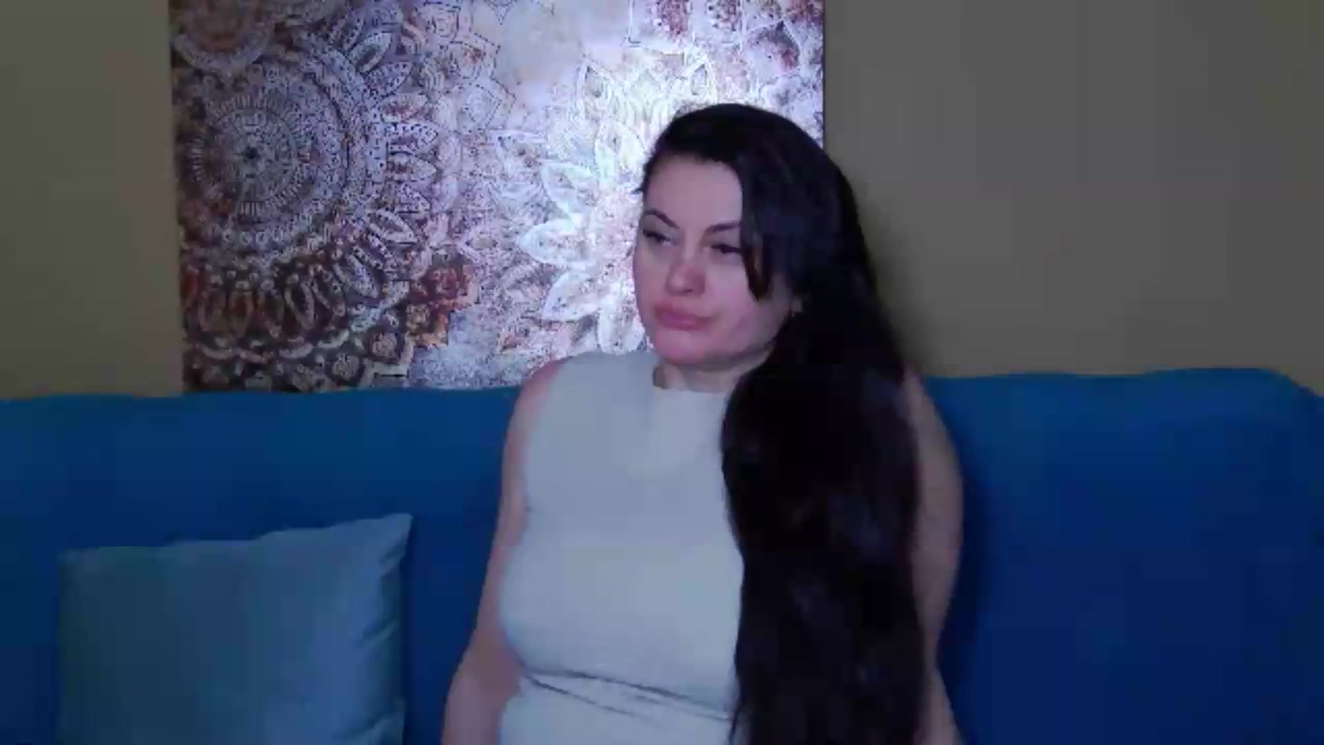Gallery image thumbnail from ForeverChic's myfreecams stream on, 05/27/2026, 10:51 image 9 of 20