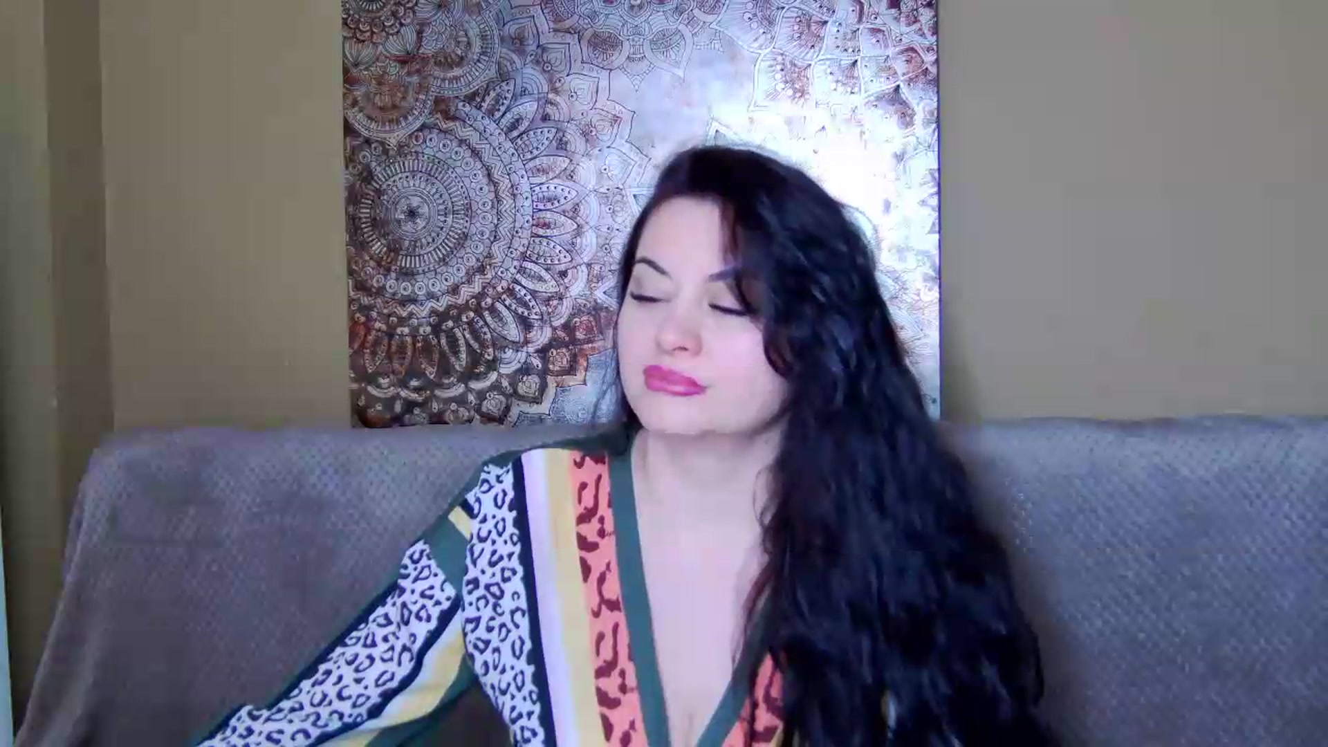 Gallery image thumbnail from ForeverChic's myfreecams stream on, 05/28/2026, 09:34 image 2 of 20