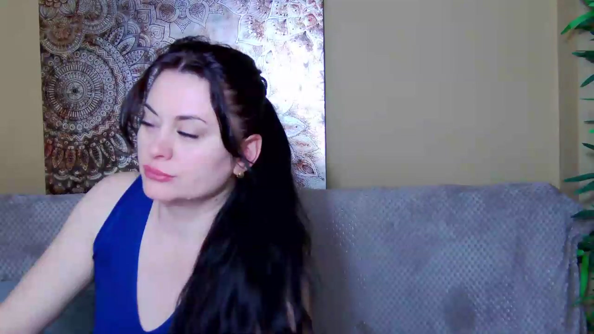 Gallery image thumbnail from ForeverChic's myfreecams stream on, 05/30/2026, 07:39 image 9 of 20
