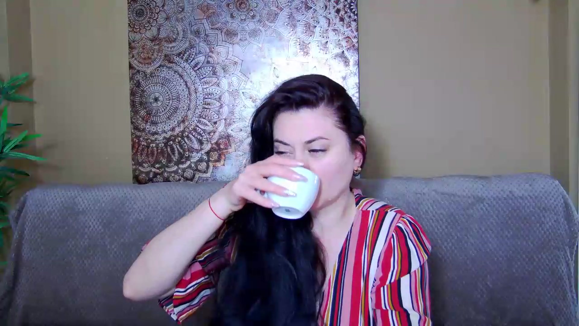 Gallery image thumbnail from ForeverChic's myfreecams stream on, 06/03/2026, 08:30 image 7 of 20