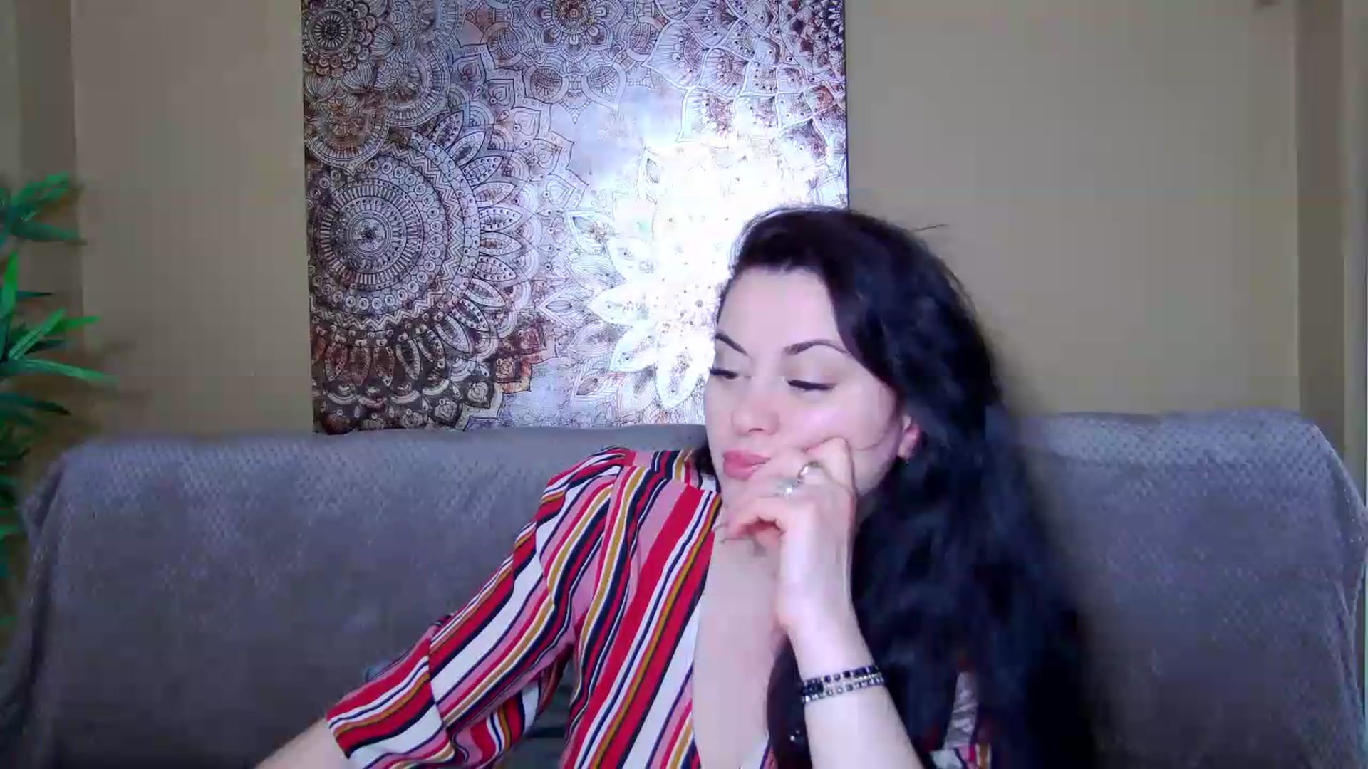 Gallery image thumbnail from ForeverChic's myfreecams stream on, 06/03/2026, 08:30 image 17 of 20