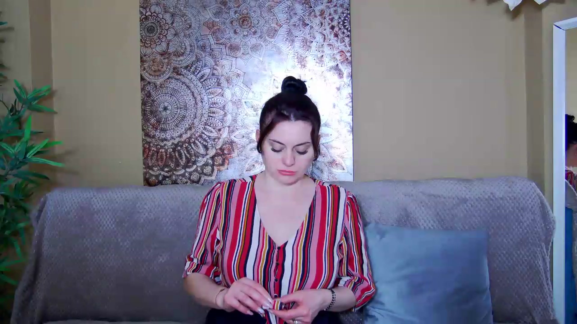 Gallery image thumbnail from ForeverChic's myfreecams stream on, 06/03/2026, 10:25 image 7 of 20