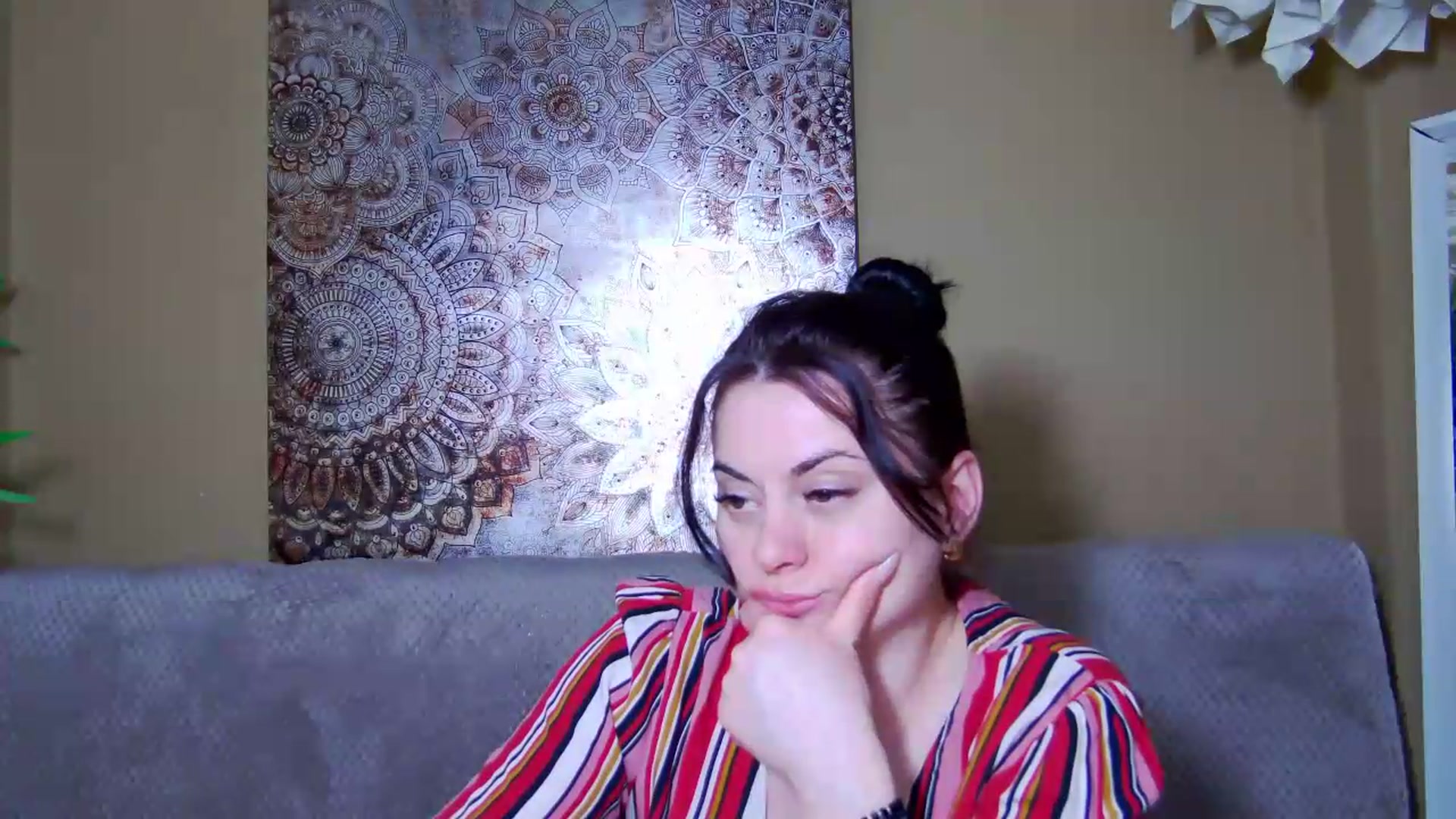 Gallery image thumbnail from ForeverChic's myfreecams stream on, 06/03/2026, 12:29 image 20 of 20
