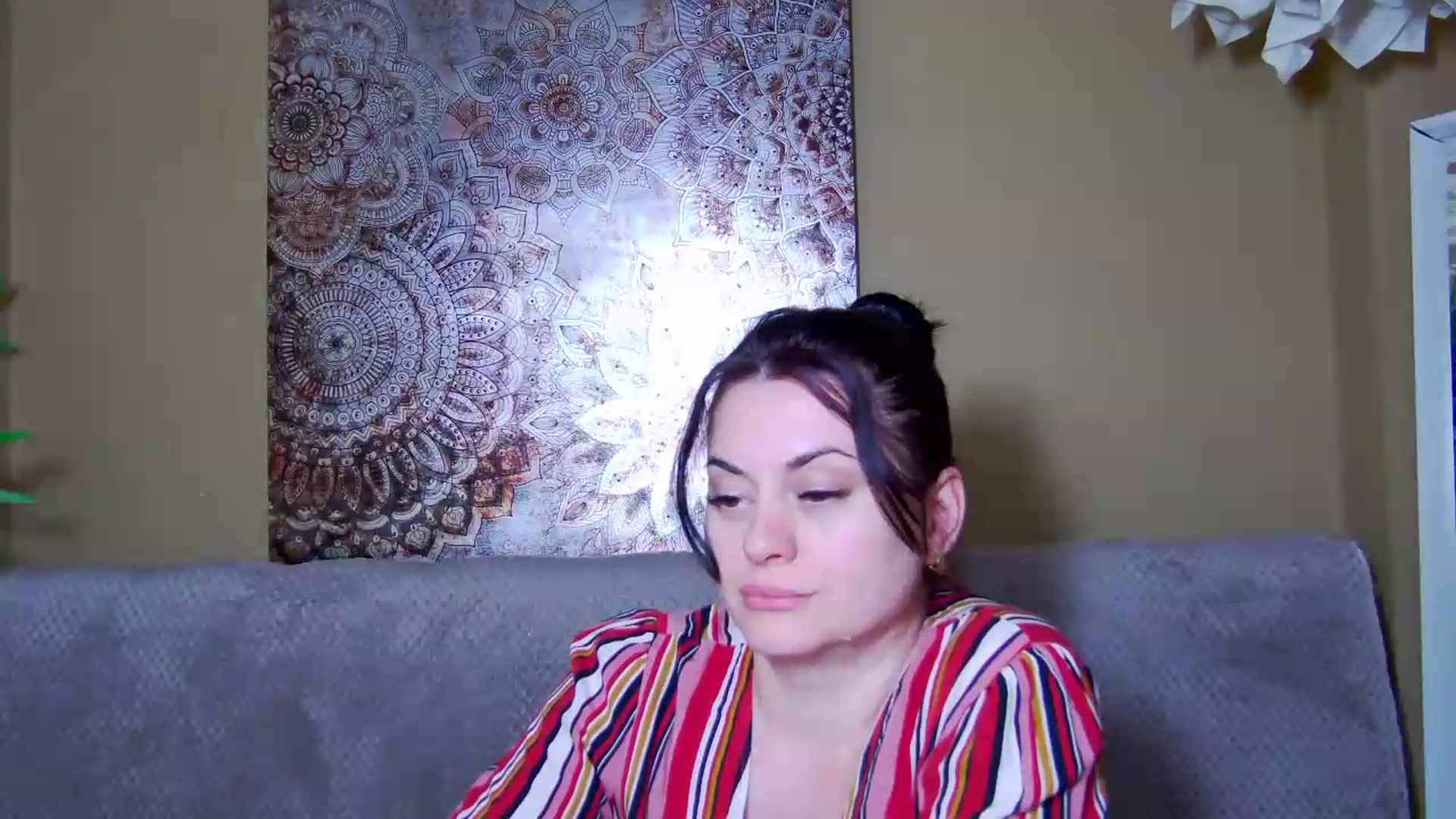 Gallery image thumbnail from ForeverChic's myfreecams stream on, 06/03/2026, 12:29 image 16 of 20