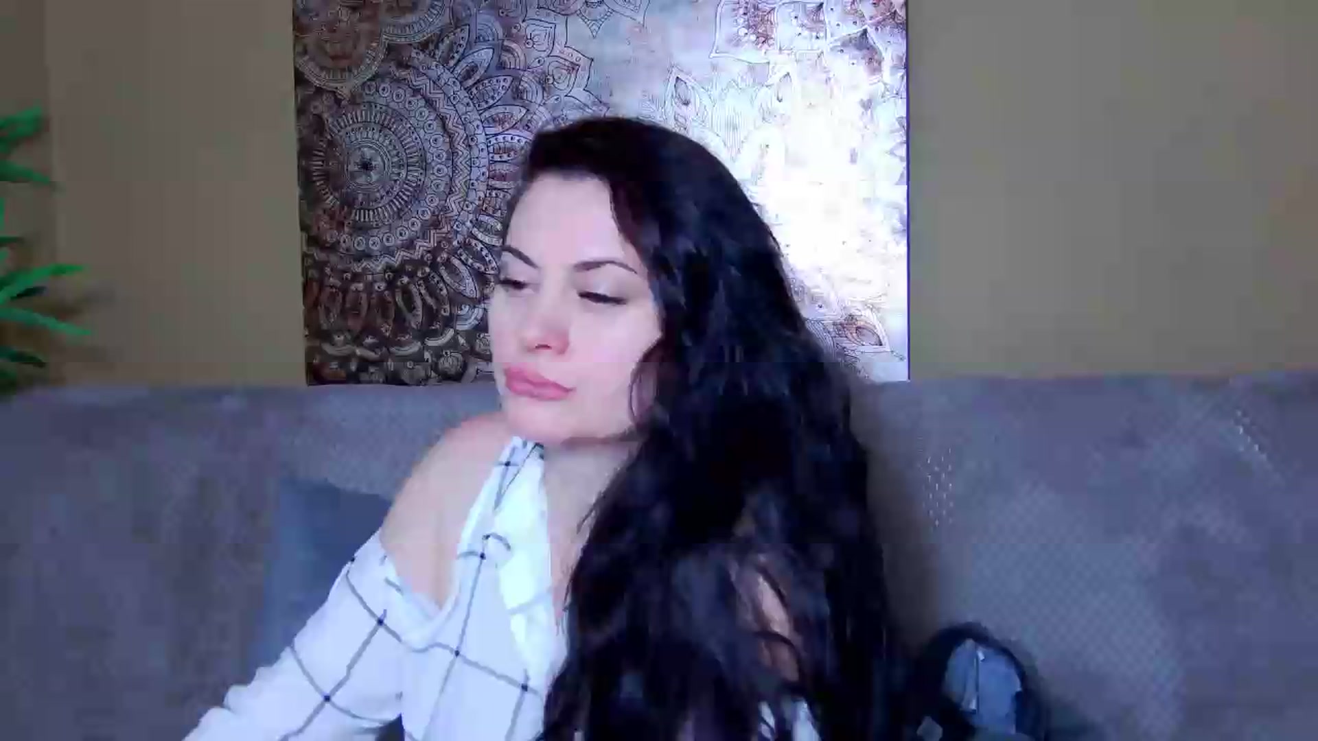 Gallery image thumbnail from ForeverChic's myfreecams stream on, 06/05/2026, 08:01 image 6 of 20