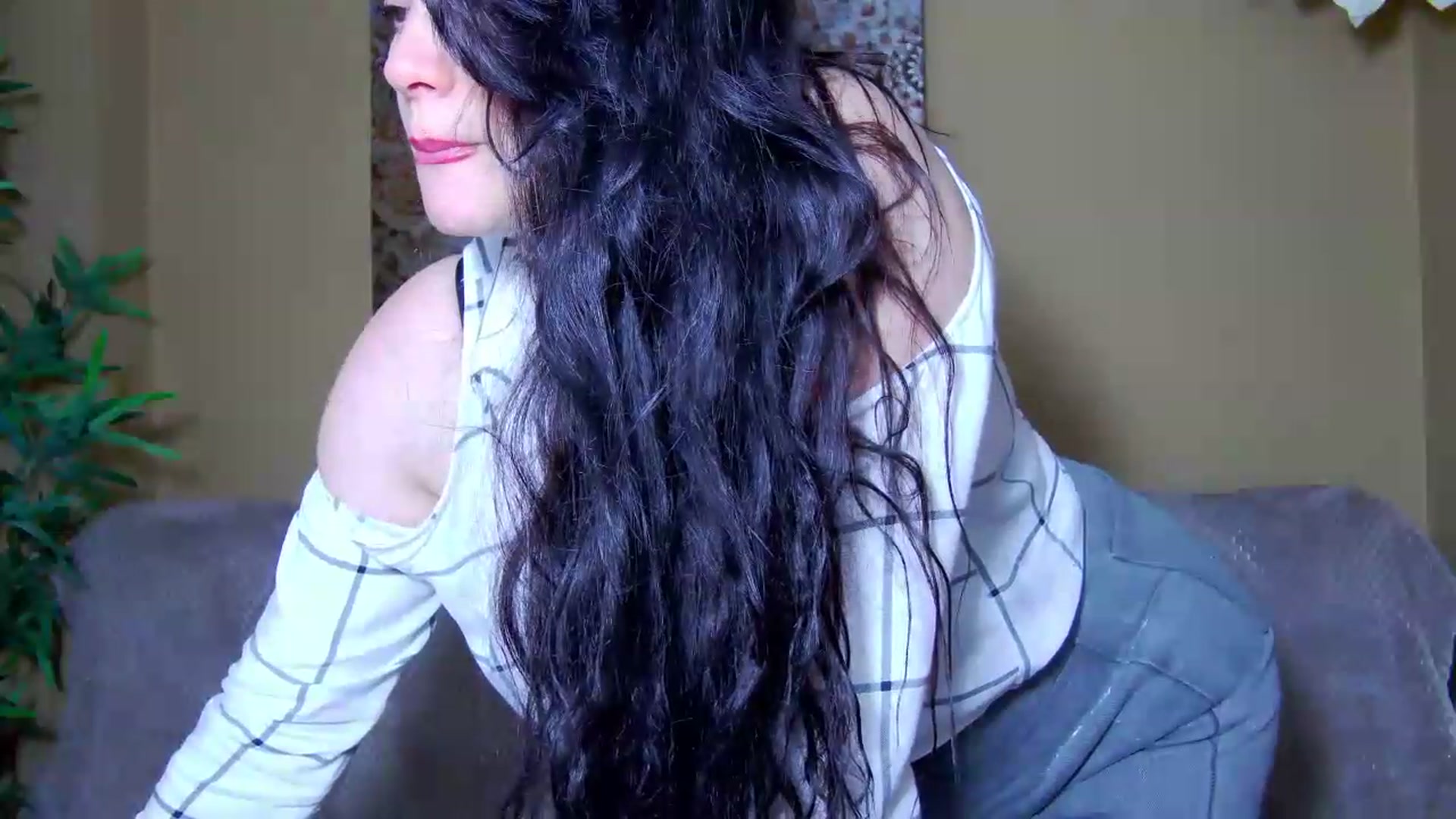Gallery image thumbnail from ForeverChic's myfreecams stream on, 06/05/2026, 10:07 image 14 of 20