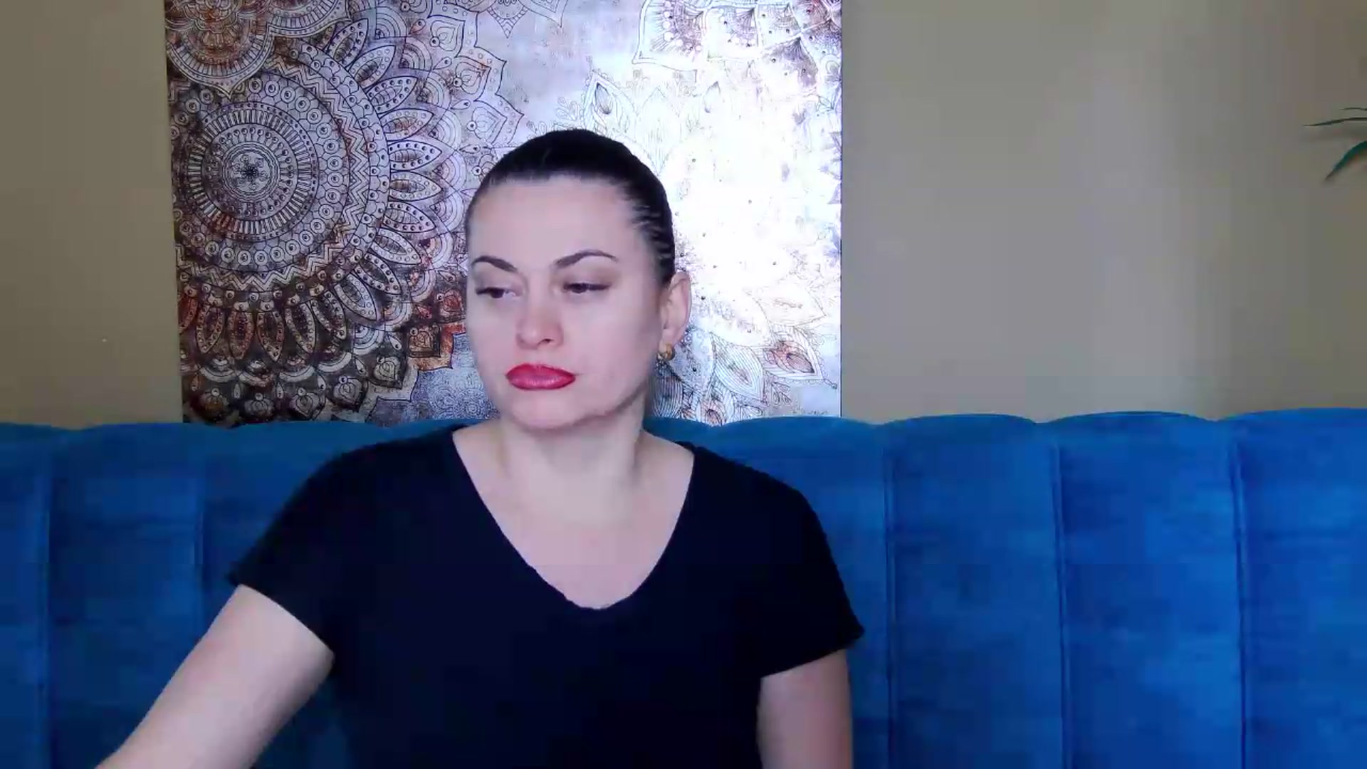 Gallery image thumbnail from ForeverChic's myfreecams stream on, 06/21/2026, 07:49 image 17 of 20